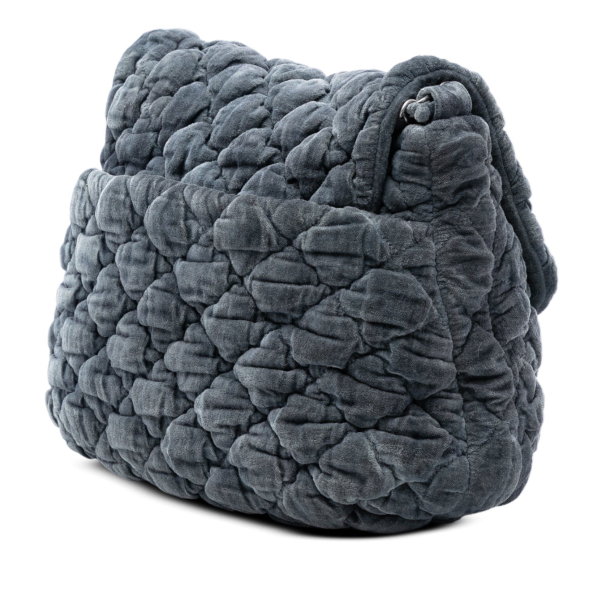 Chanel Paris Moscou Bubble Quilted Velvet Flap Size ONE SIZE - 2 Thumbnail