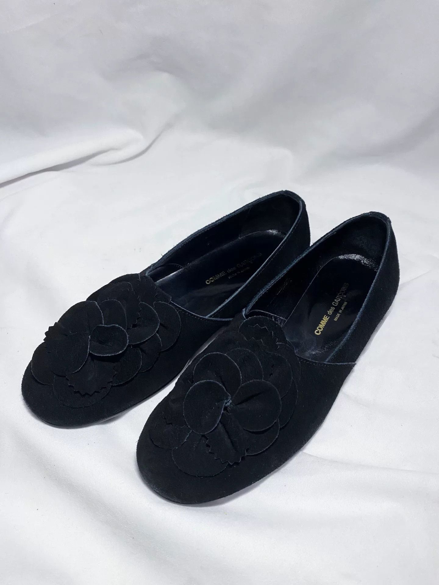 Comme des Garcons Comme des Garcons Flower Flat Shoes Size US 7 / IT 37 - 2 Thumbnail