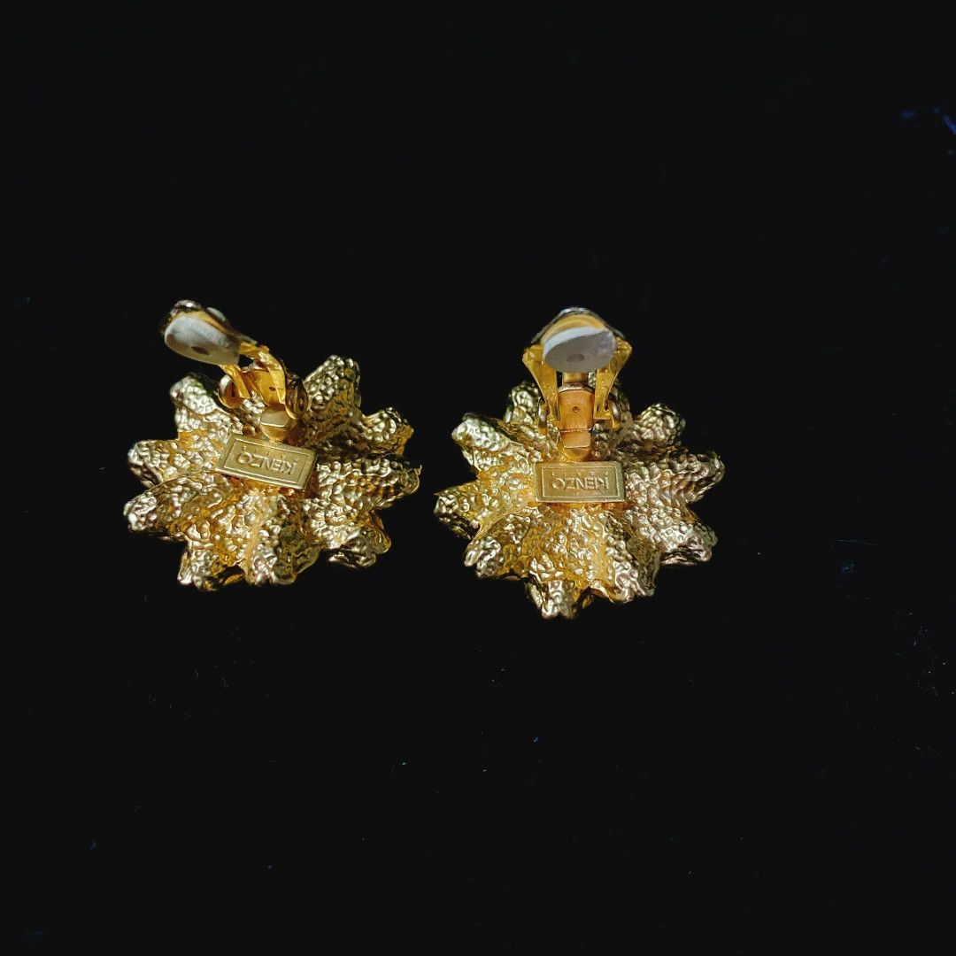 Kenzo Kenzo Paris Pearl Flower Vintage Earrings Size ONE SIZE - 3 Thumbnail