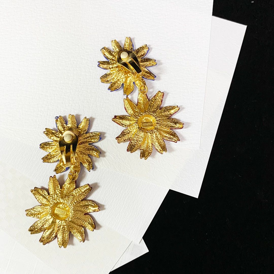Kenzo Kenzo Sunflower Vintage Ear Clips Size ONE SIZE - 4 Thumbnail