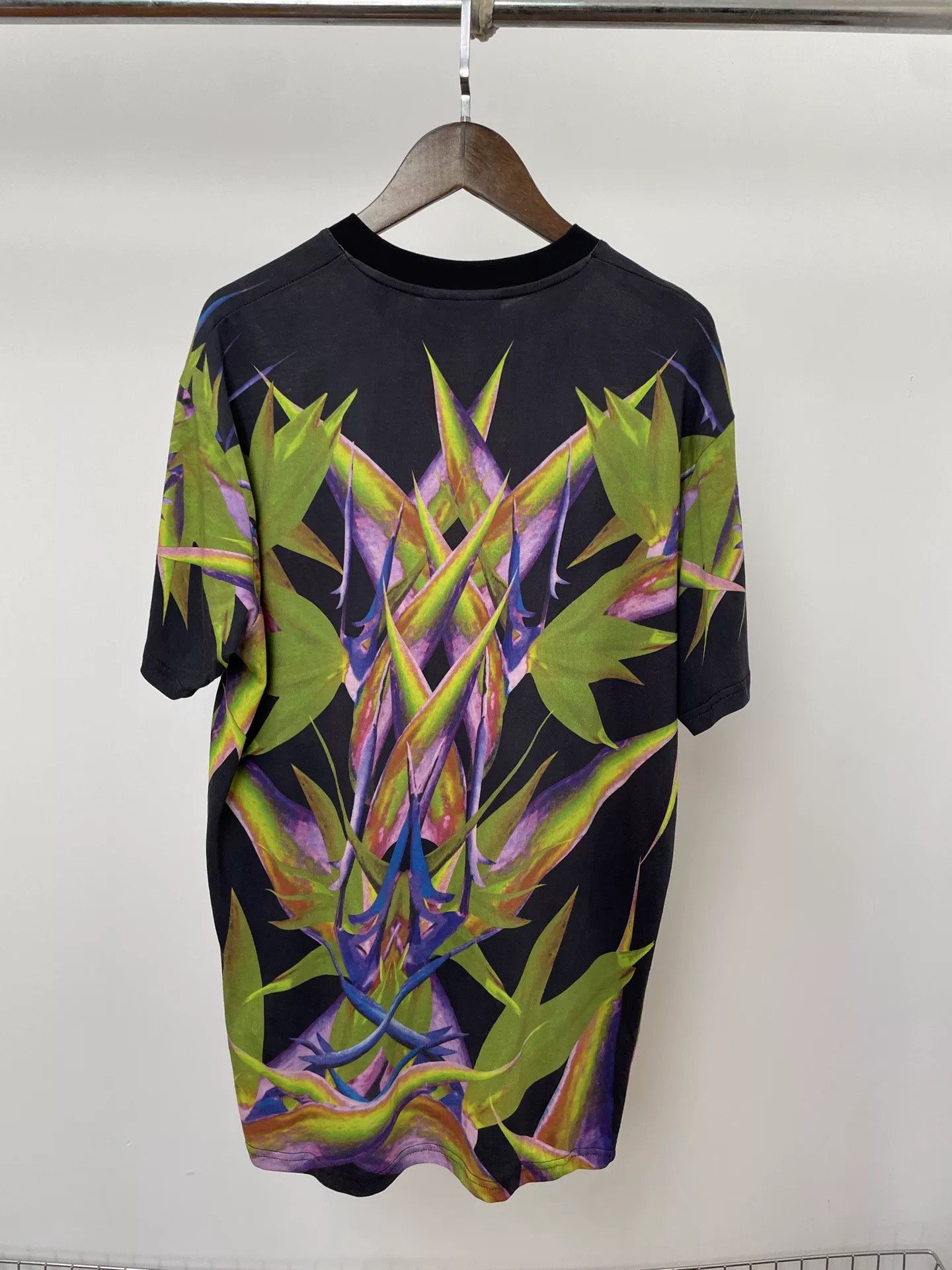 Givenchy Givenchy Bird of Paradise Tee Size XXS / US 00 / IT 34 - 2 Thumbnail