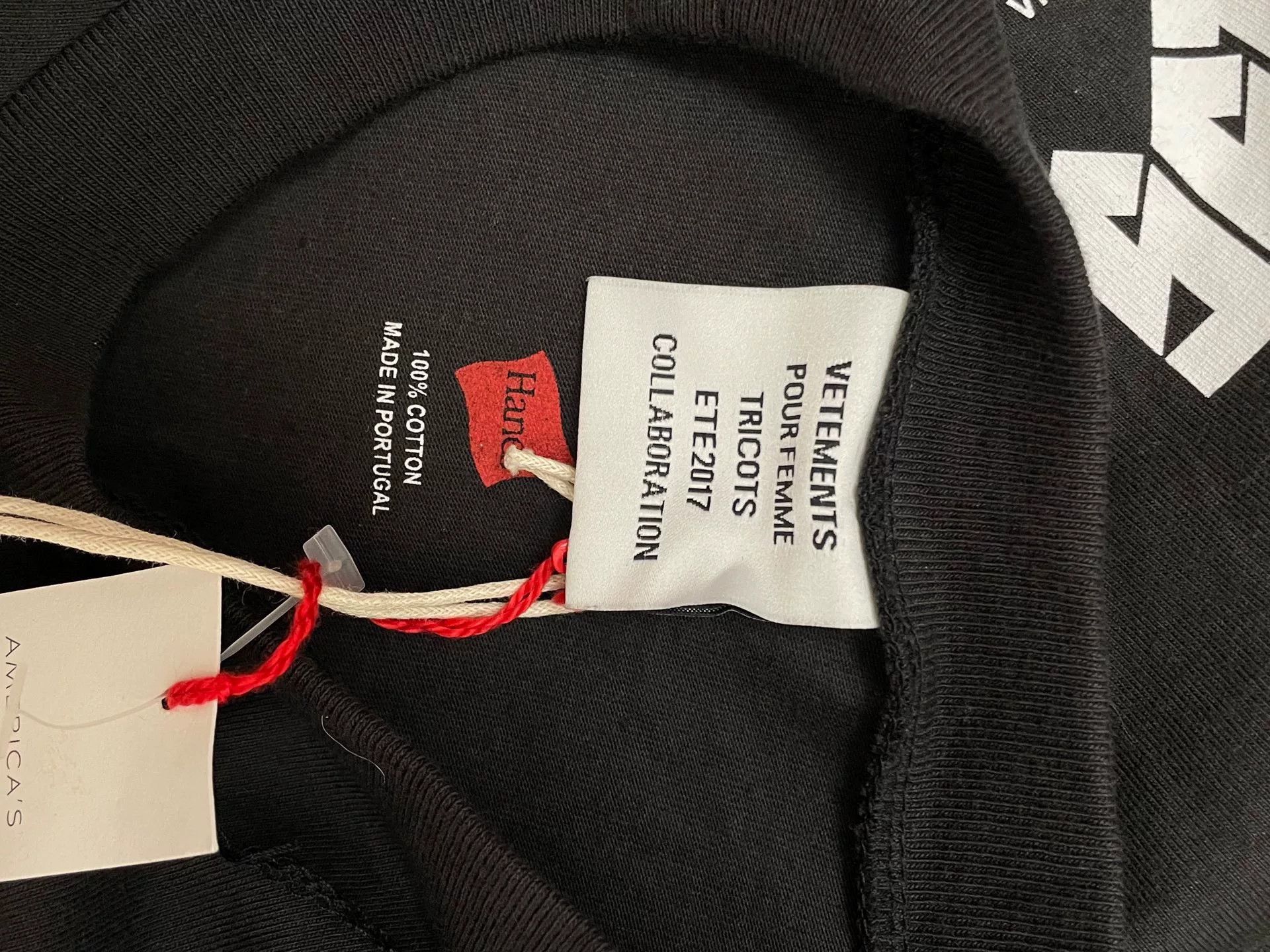 Vetements Vetements x Hanes Staff Short Sleeve T-Shirt Size US XS / EU 42 / 0 - 4 Thumbnail