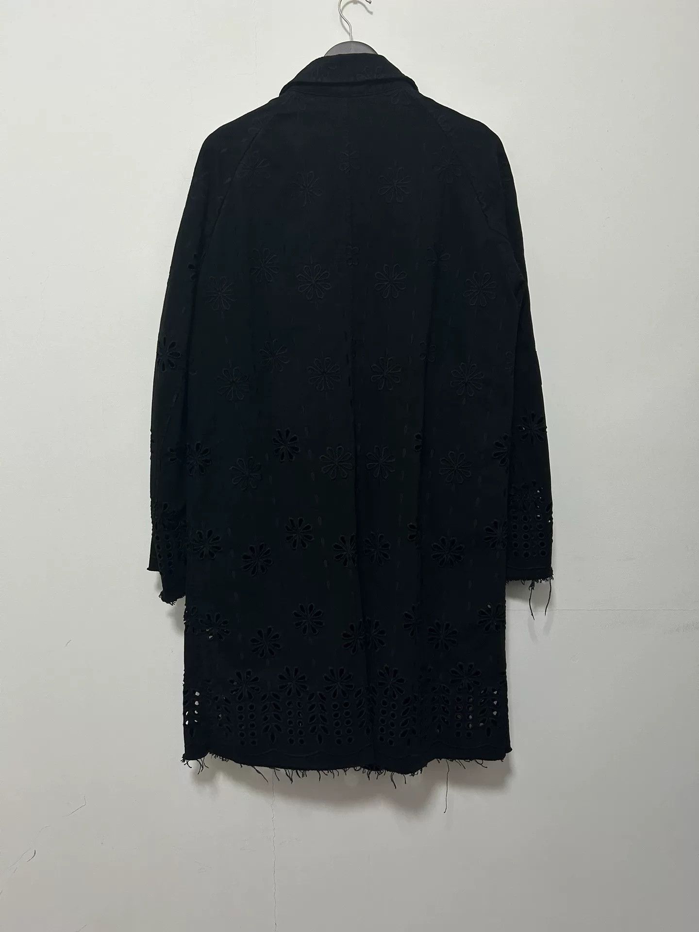 Dries Van Noten Dries Van Noten 18AW Floral Cutout Coat Size US M / EU 48-50 / 2 - 3 Thumbnail