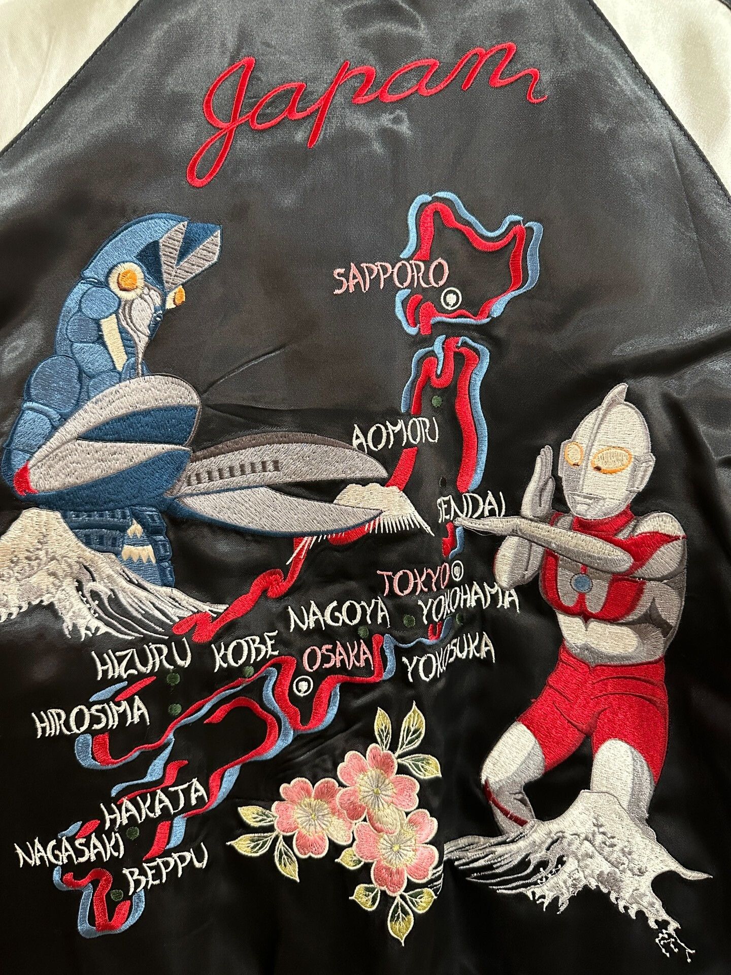The Strike Gold Ten Strike Reversible Yokosuka Embroidery Jacket Size US L / EU 52-54 / 3 - 3 Thumbnail