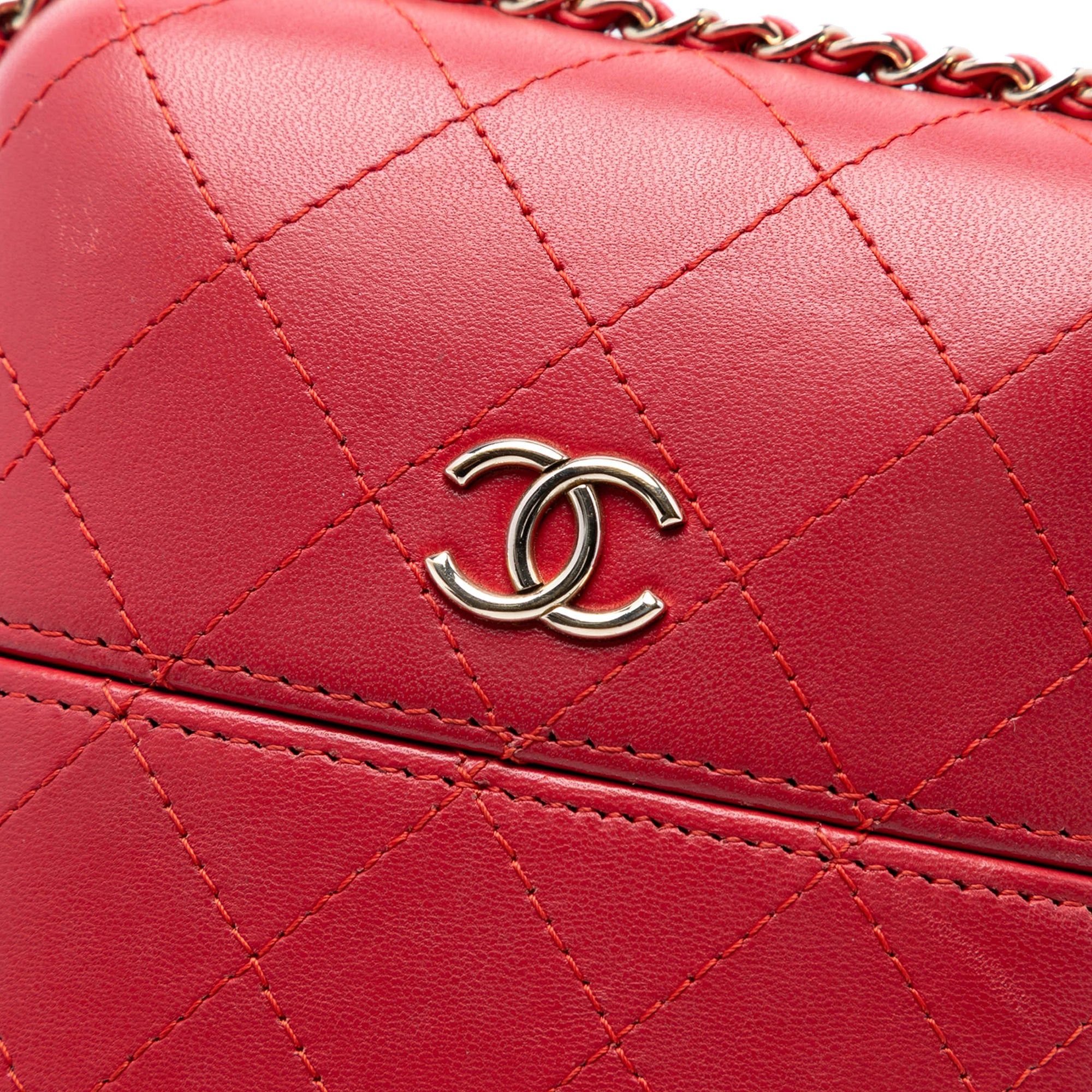 Chanel CC Quilted Lambskin Chain Around Phone Holder Size ONE SIZE - 6 Thumbnail