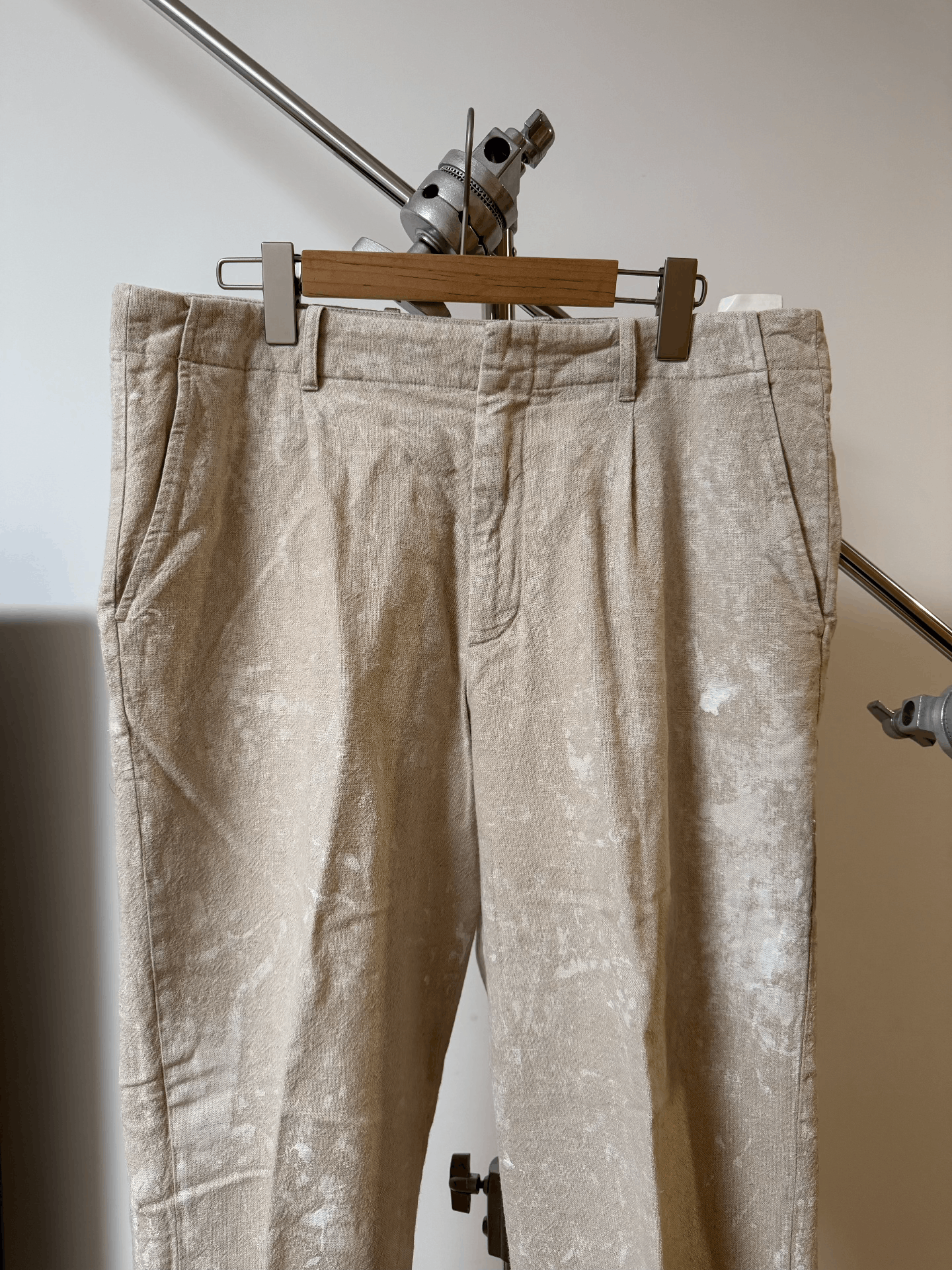 Our Legacy Our Legacy Borrowed Chino White Splatter Size US 32 / EU 48 - 2 Thumbnail