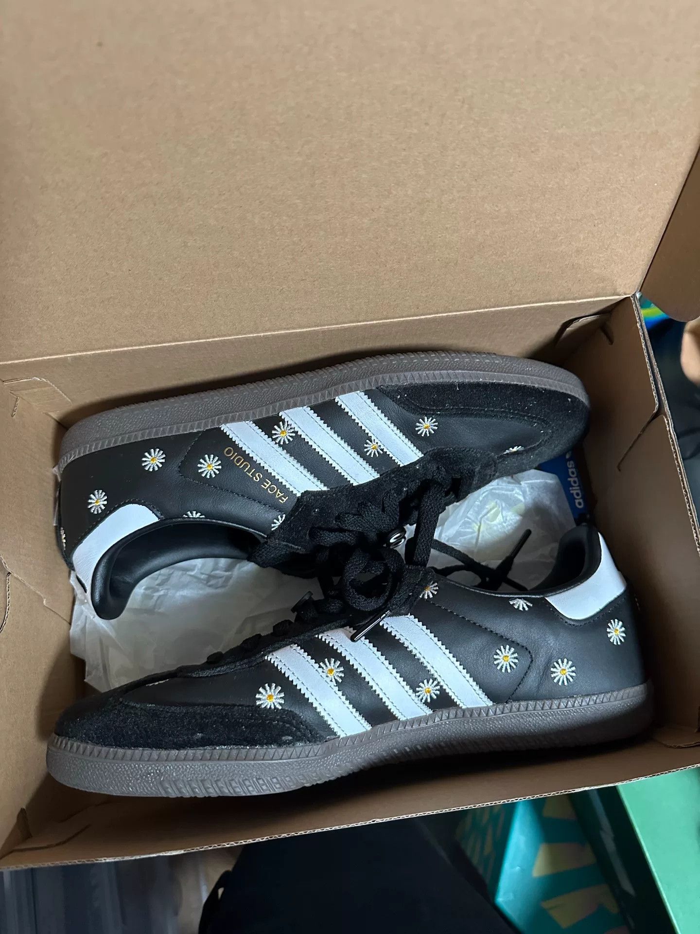 Adidas FACE x atmos x adidas Samba Size US 11.5 / EU 44-45 - 5 Thumbnail