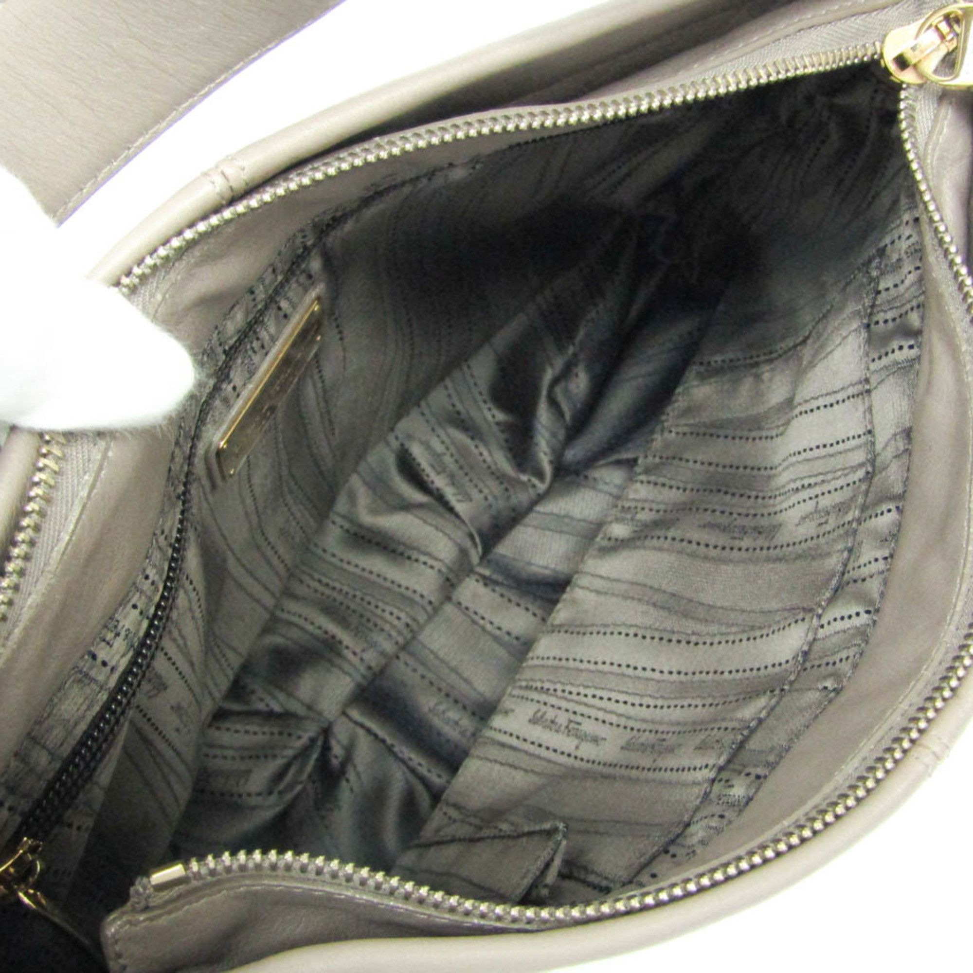 Salvatore Ferragamo Salvatore Ferragamo AU-21 D443 Women's Leather Shoulder Bag Gray Size ONE SIZE - 3 Thumbnail