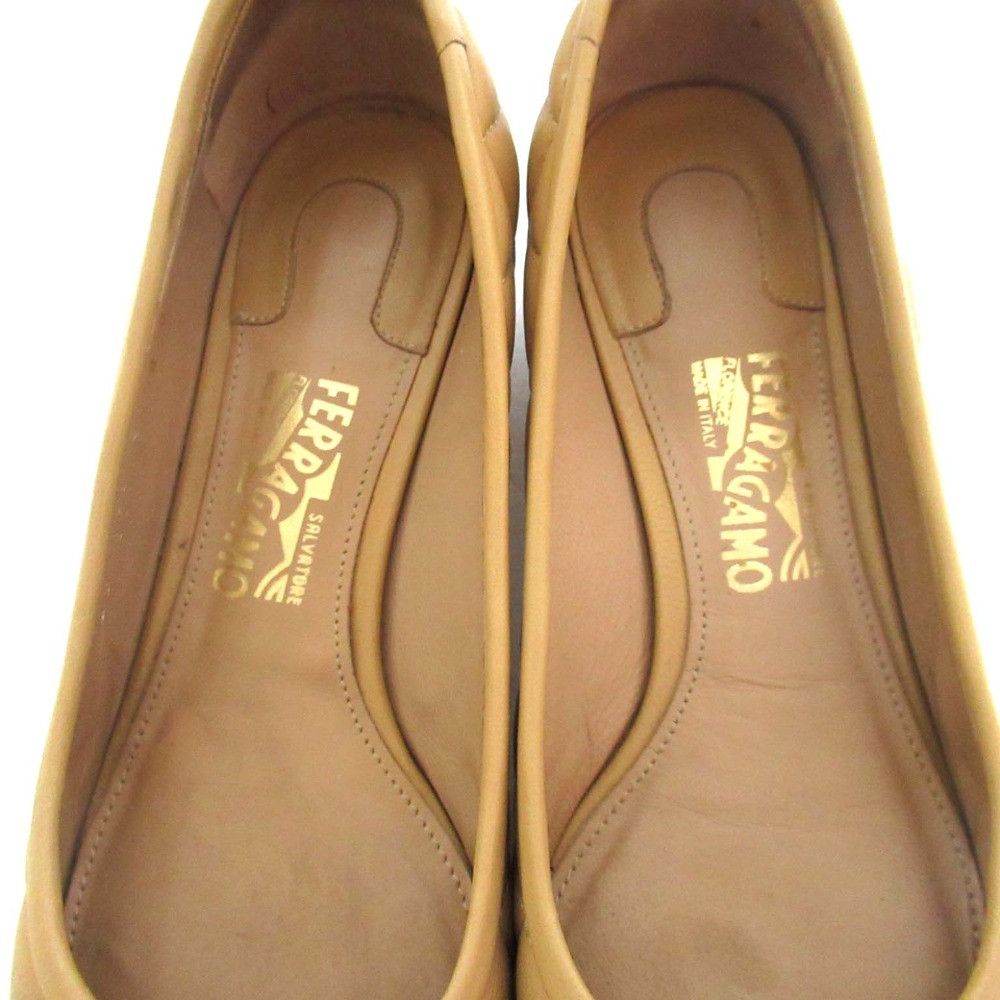 Salvatore Ferragamo Salvatore Ferragamo Salvatore Ferragamo Vara Quilting Leather Pumps Leather Shoes DUTY FREE for USA Size ONE SIZE - 9 Thumbnail