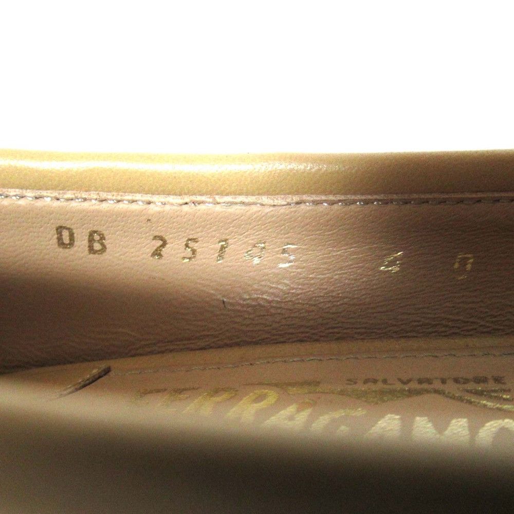 Salvatore Ferragamo Salvatore Ferragamo Salvatore Ferragamo Vara Quilting Leather Pumps Leather Shoes DUTY FREE for USA Size ONE SIZE - 13 Thumbnail