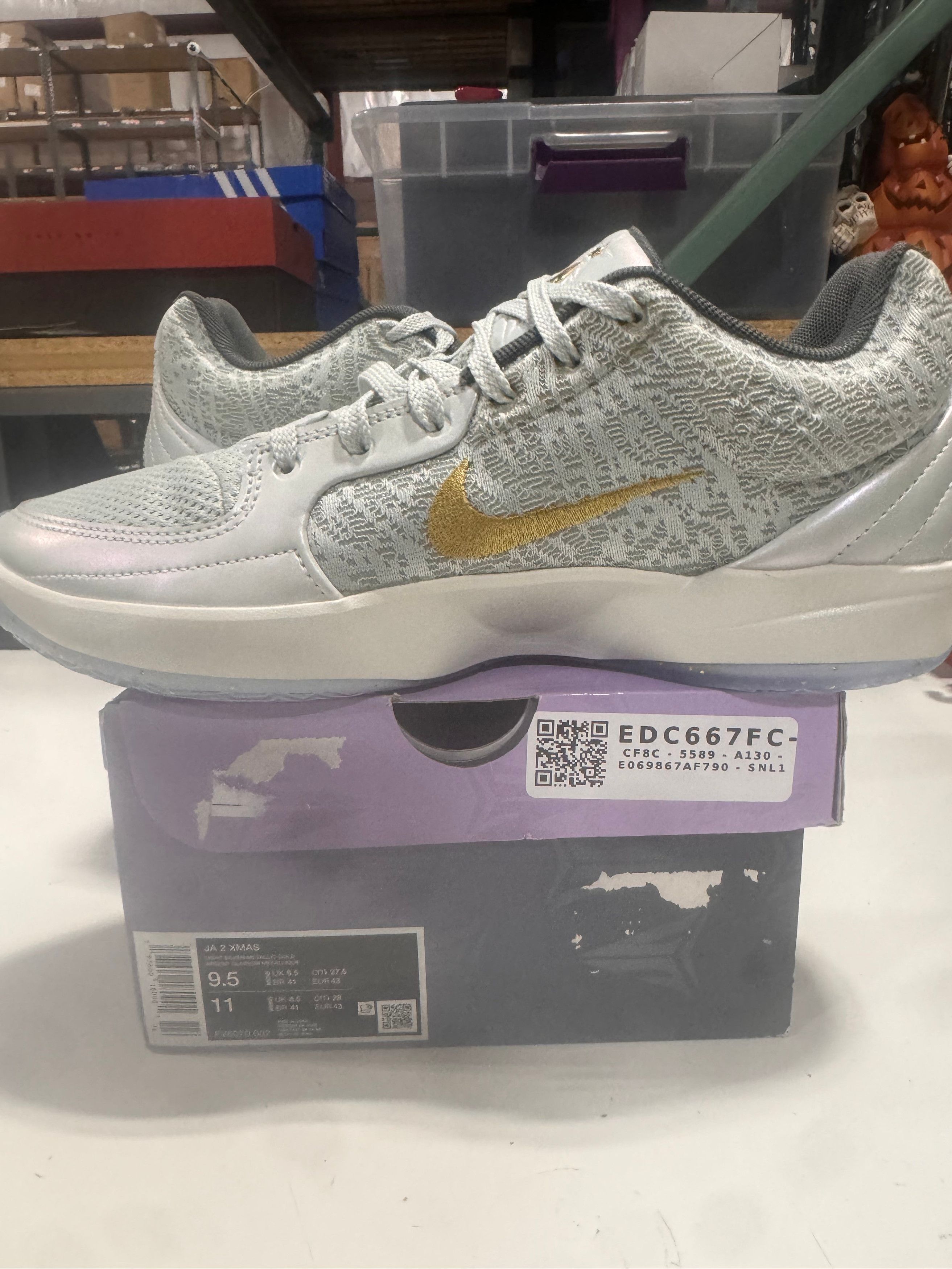 Nike PRE OWNED Ja 2 Tree Topper Size US 9.5 / EU 42-43 - 2 Thumbnail