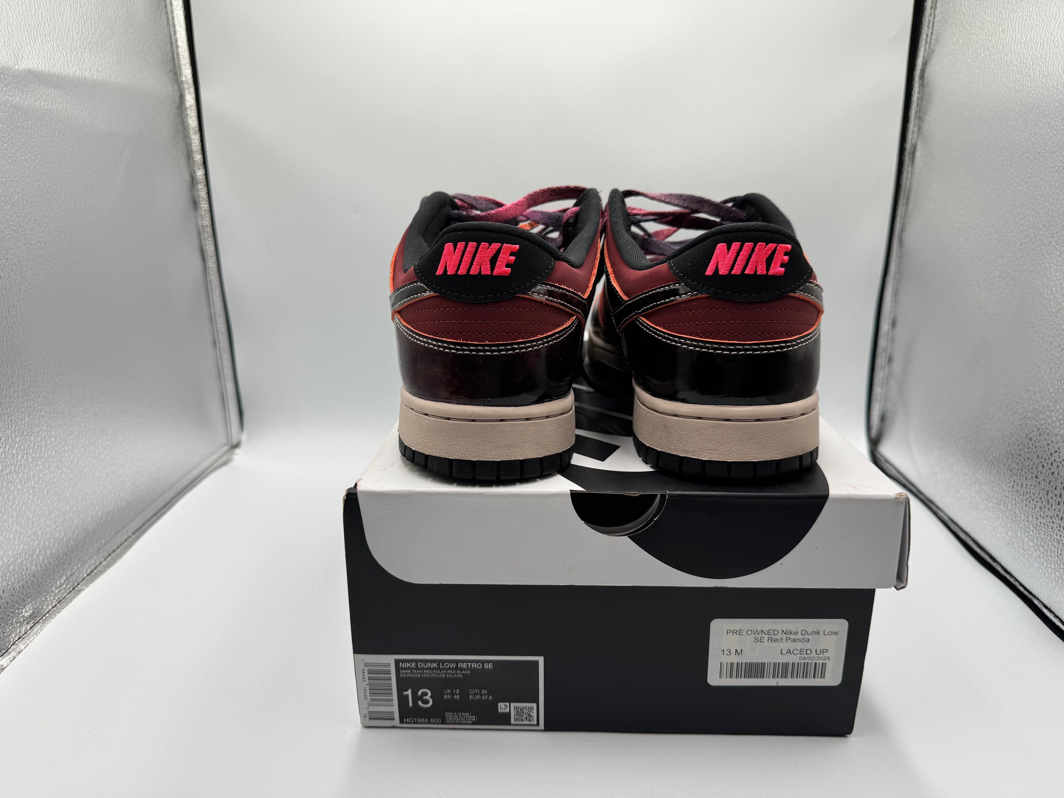 Nike PRE OWNED Dunk Low SE Red Panda Size US 13 / EU 46 - 4 Thumbnail