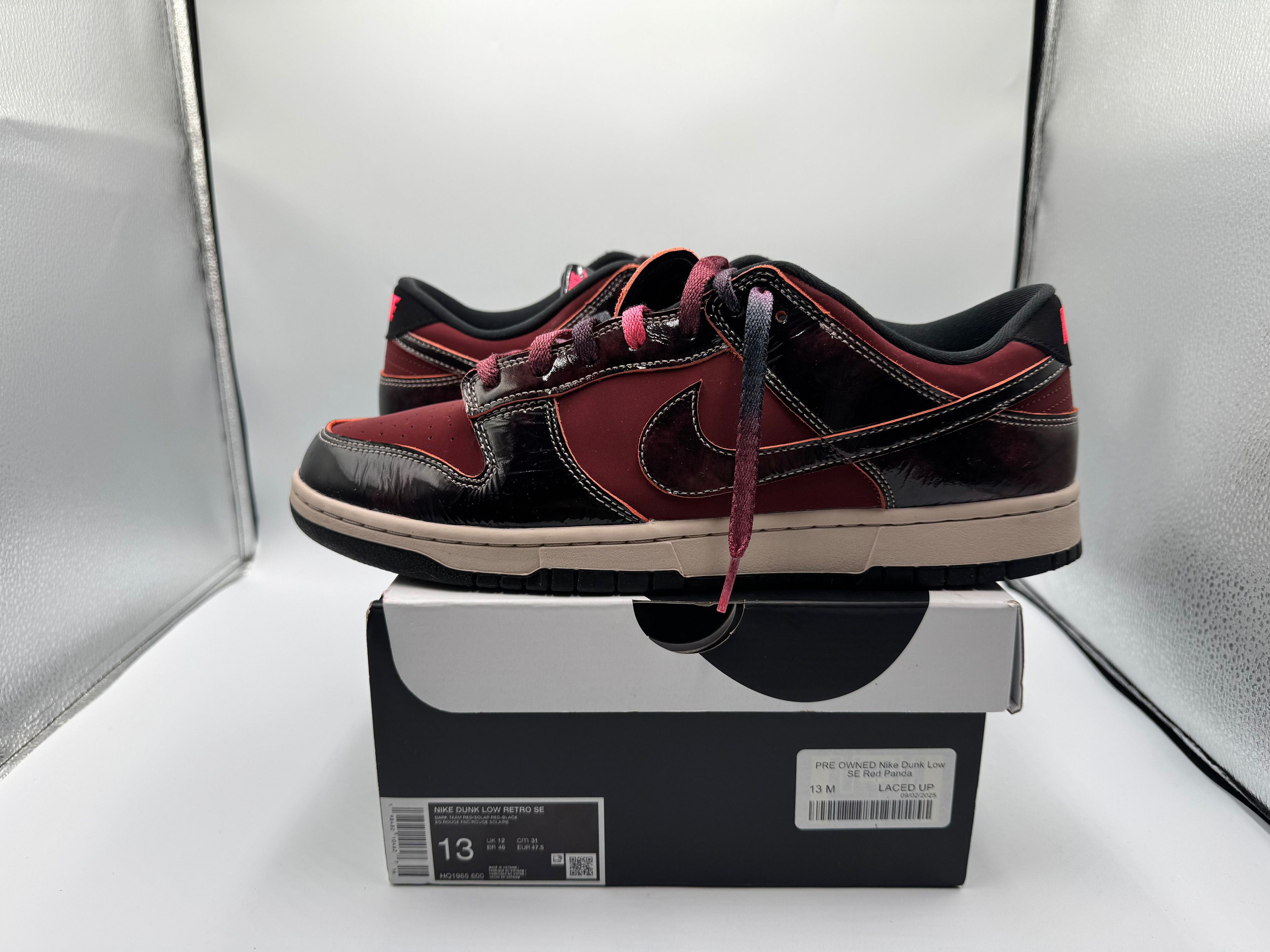 Nike PRE OWNED Dunk Low SE Red Panda Size US 13 / EU 46 - 2 Thumbnail