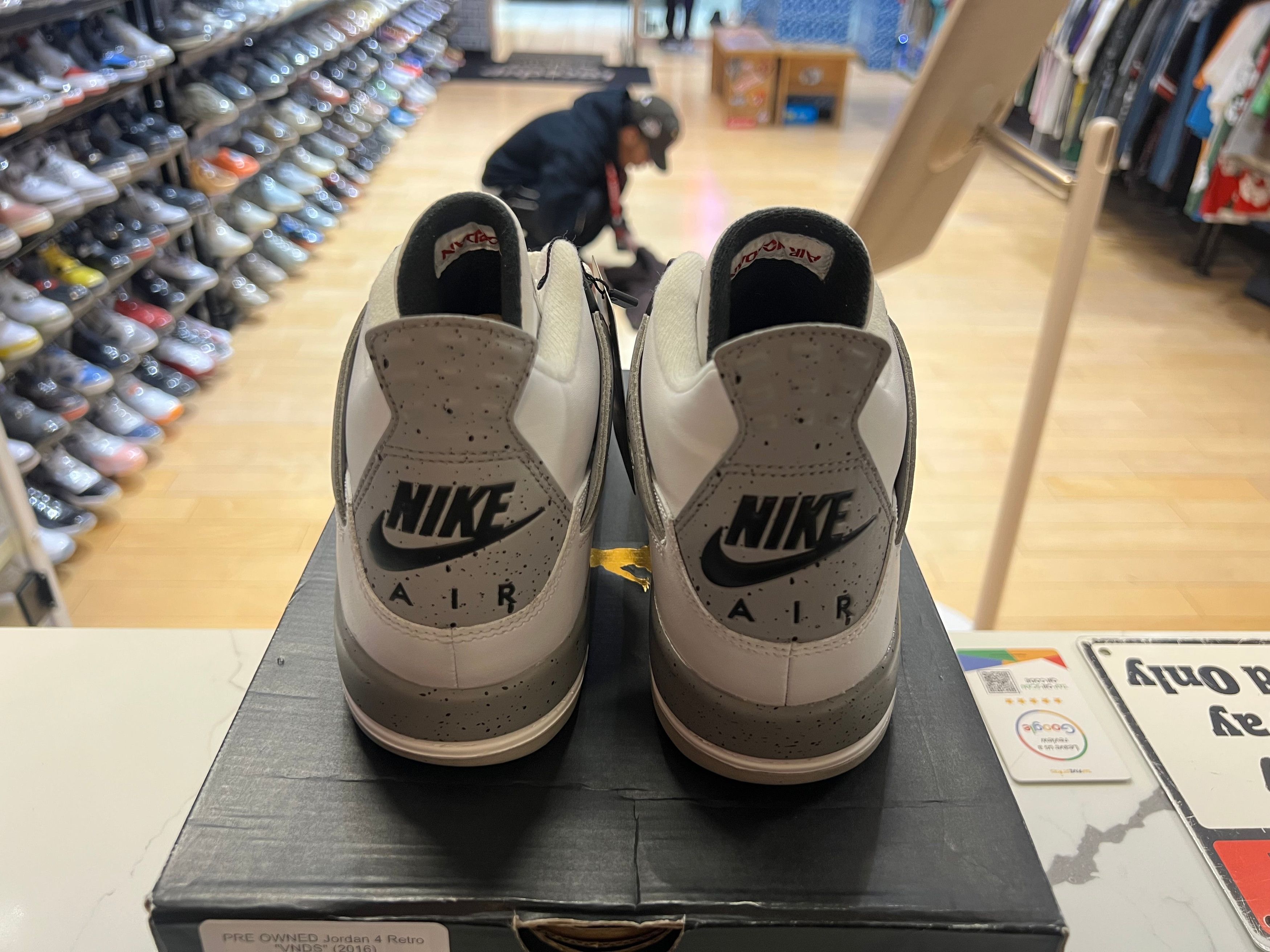 Jordan Brand PRE OWNED Jordan 4 Retro "VNDS" (2016) Size US 6.5 / EU 39-40 - 4 Thumbnail