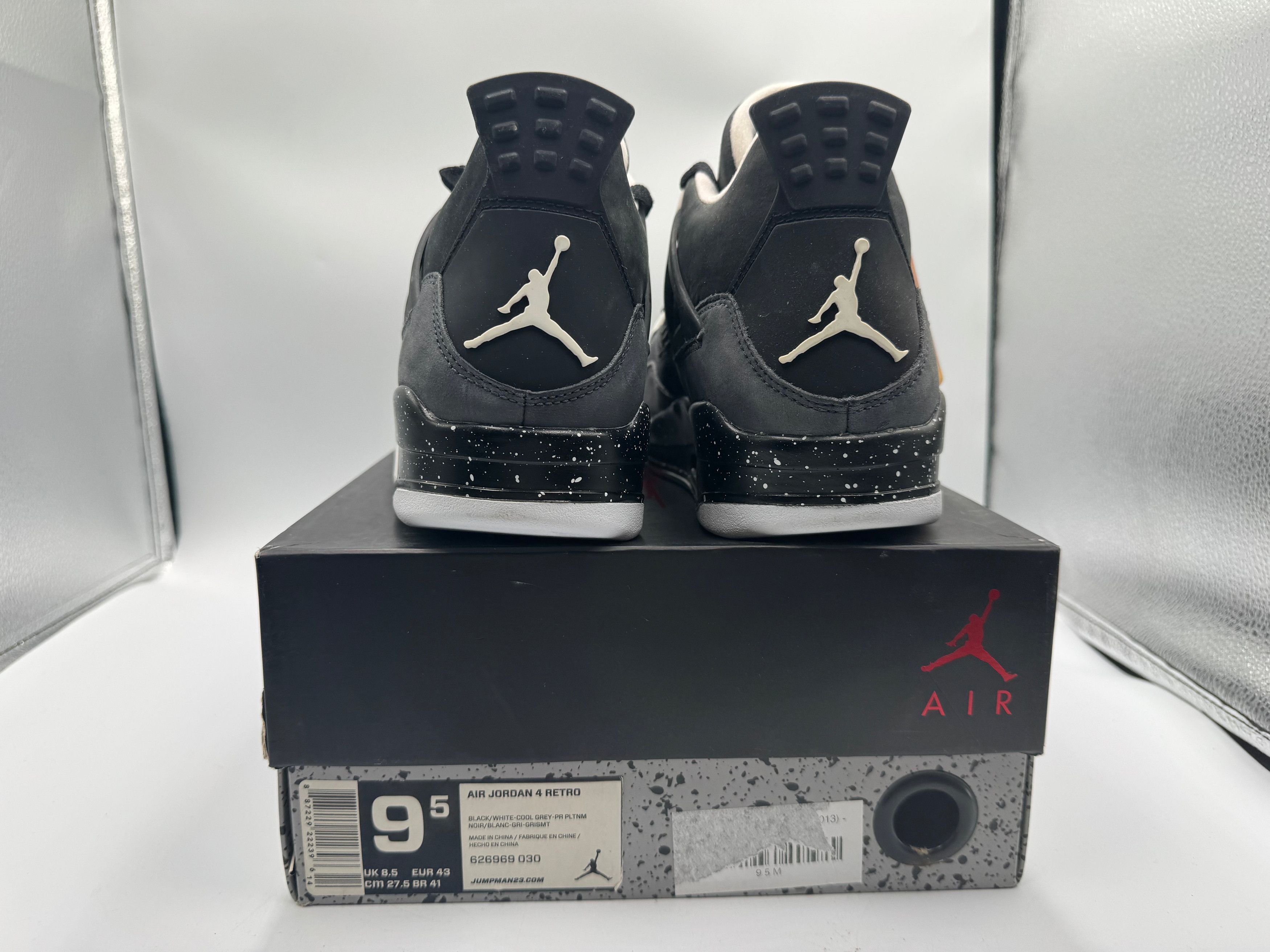 Jordan Brand PRE OWNED Jordan 4 Retro Fear Pack (2013) Conditional Size US 9.5 / EU 42-43 - 4 Thumbnail