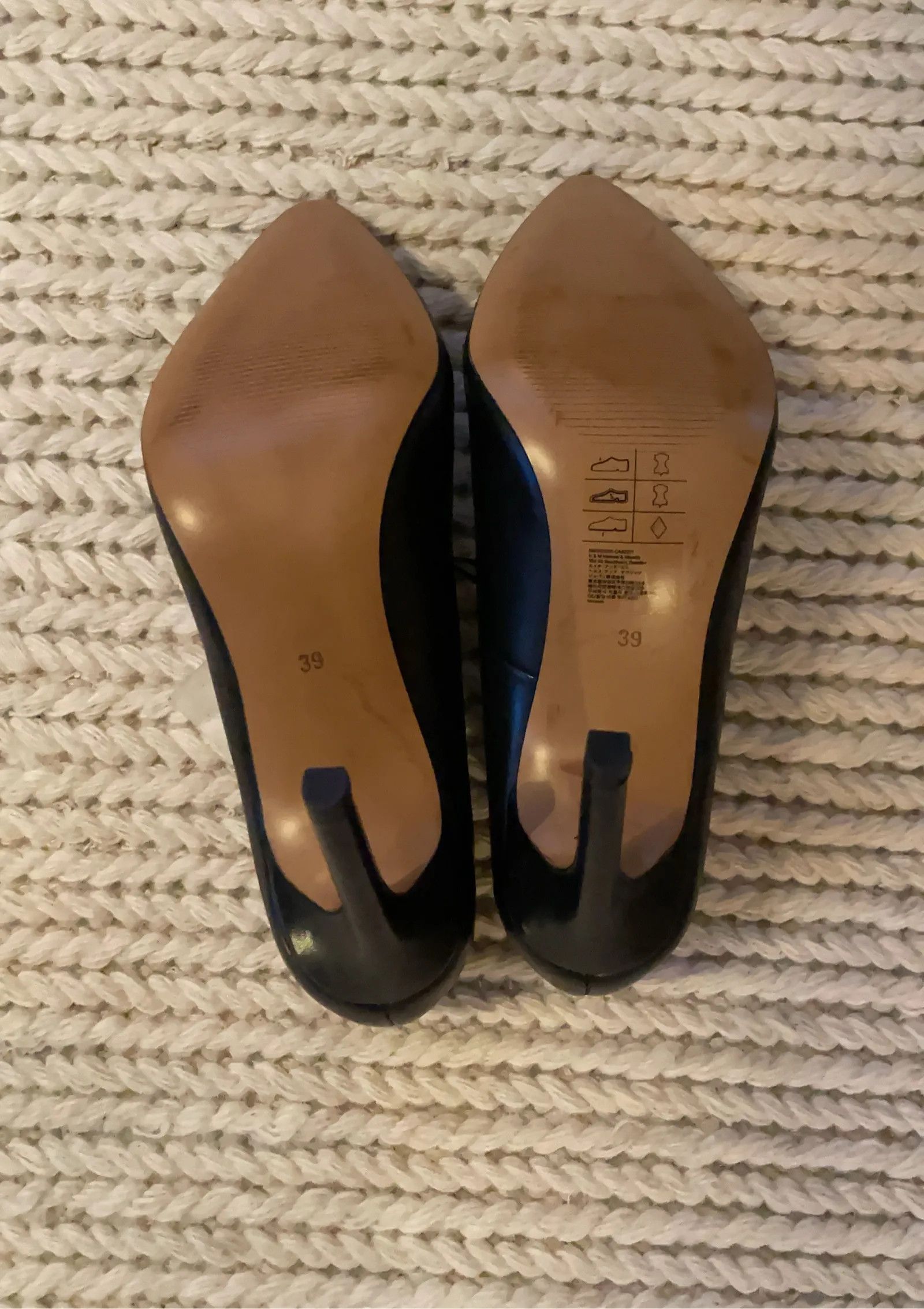 H&M H&M Heels Size US 9 / IT 39 - 4 Thumbnail