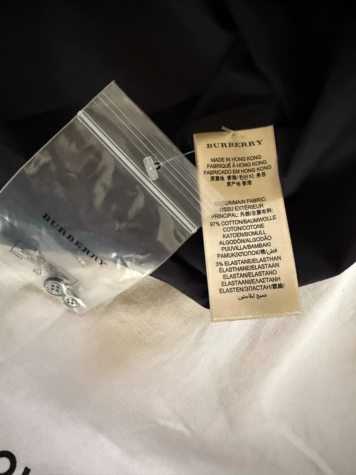 Burberry Burberry Men's Slim Fit Shirt XS Size US XS / EU 42 / 0 - 6 Thumbnail