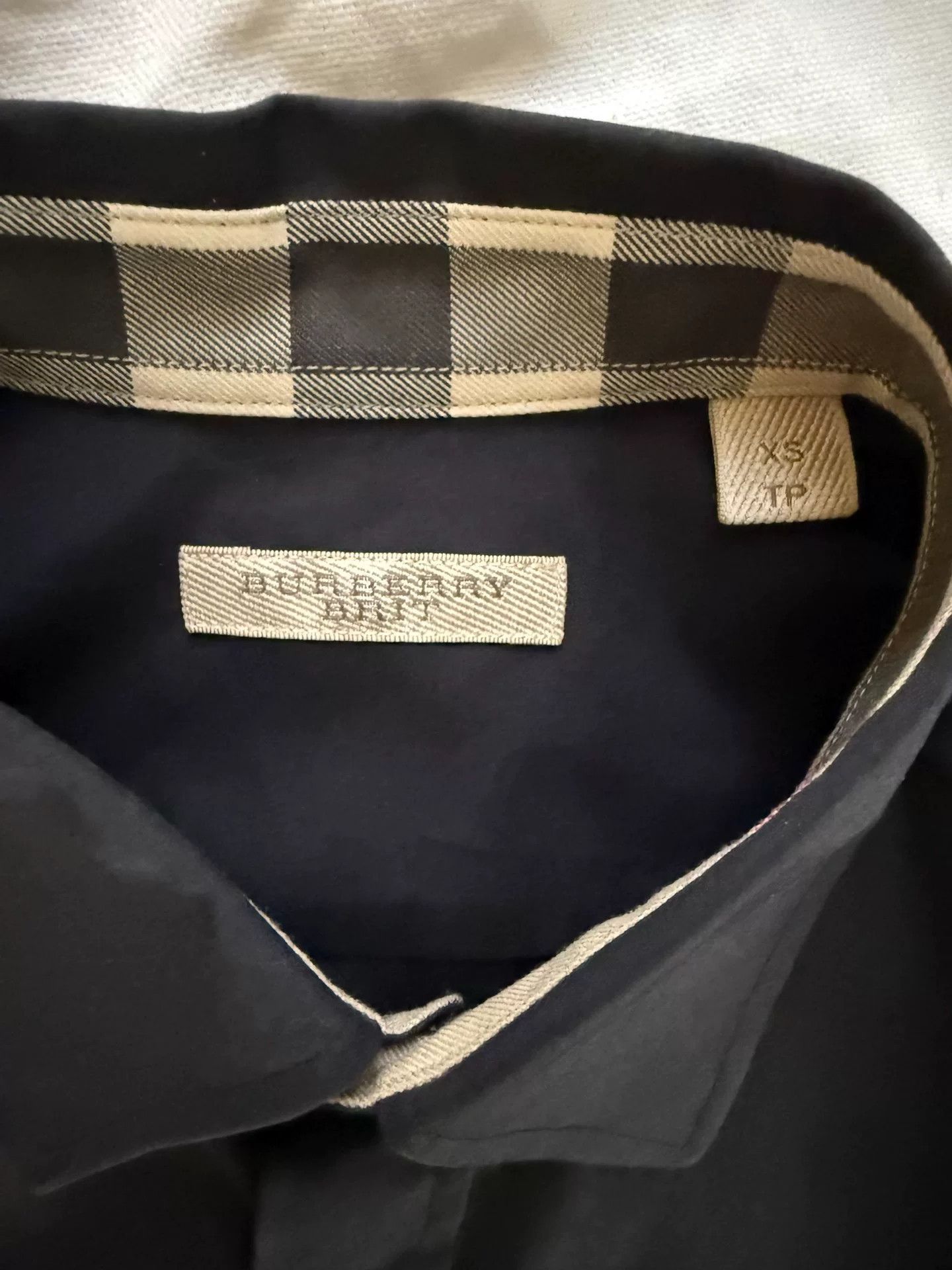 Burberry Burberry Men's Slim Fit Shirt XS Size US XS / EU 42 / 0 - 9 Thumbnail
