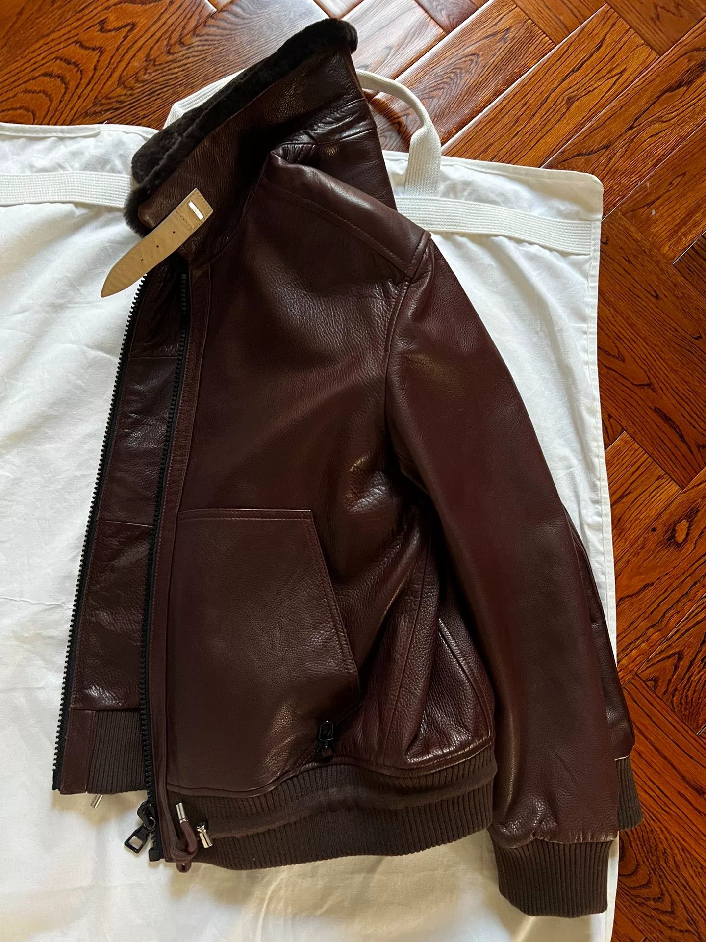 Louis Vuitton Louis Vuitton Leather Jacket with Fur Collar Size US M / EU 48-50 / 2 - 6 Thumbnail
