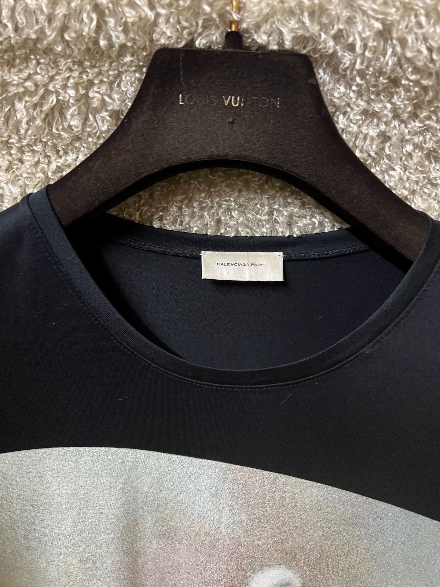 Balenciaga Balenciaga Men's Casual Long-Sleeve T-Shirt Size US S / EU 44-46 / 1 - 4 Thumbnail
