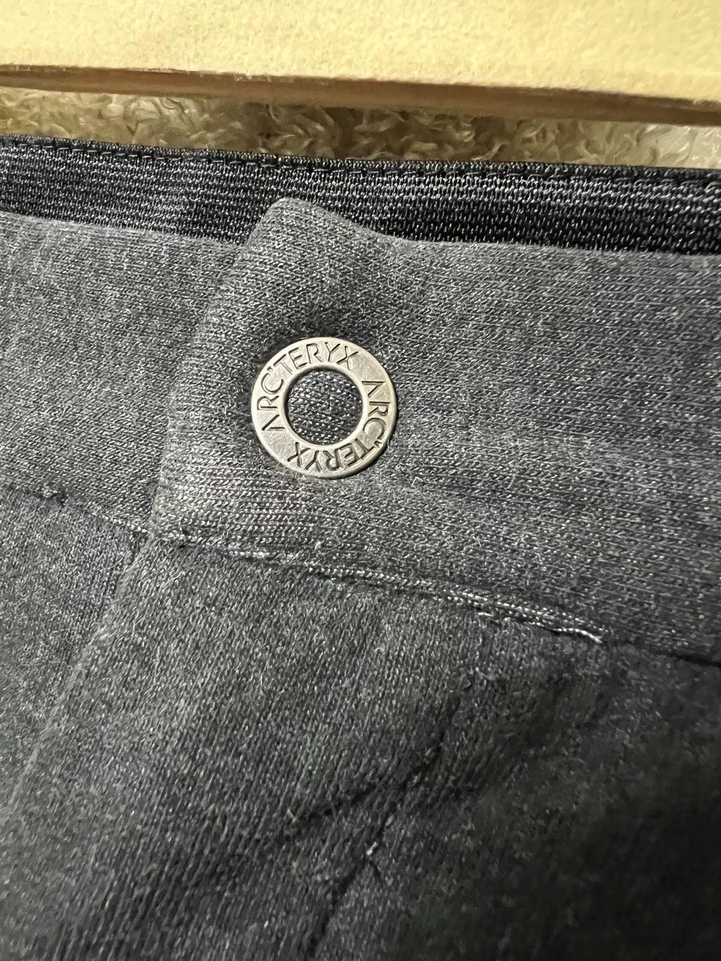 Arc'teryx Arcteryx Veilance Men's Casual Pants Size US 32 / EU 48 - 2 Thumbnail