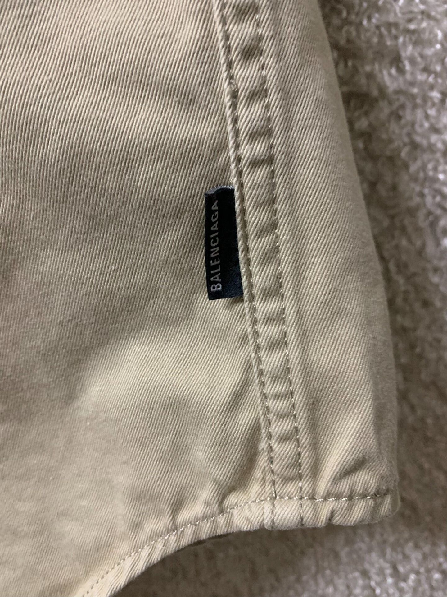 Balenciaga Balenciaga Men's Casual Short-Sleeve Shirt Size US XXS / EU 40 - 2 Thumbnail