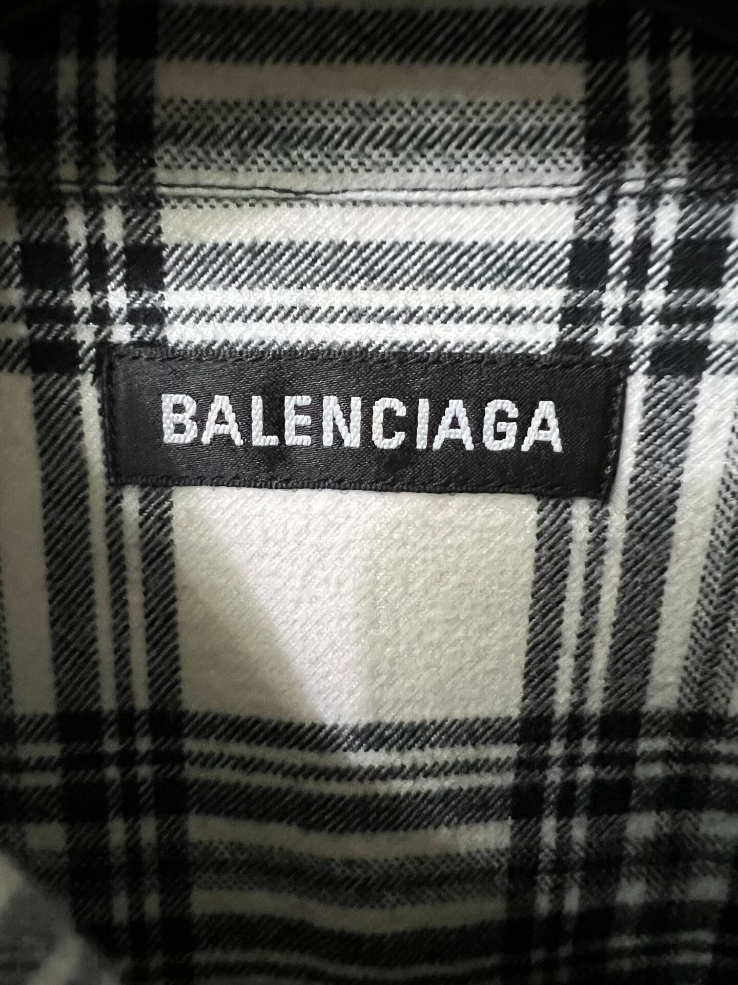 Balenciaga Balenciaga Men's Checkered Casual Shirt Size US M / EU 48-50 / 2 - 3 Thumbnail