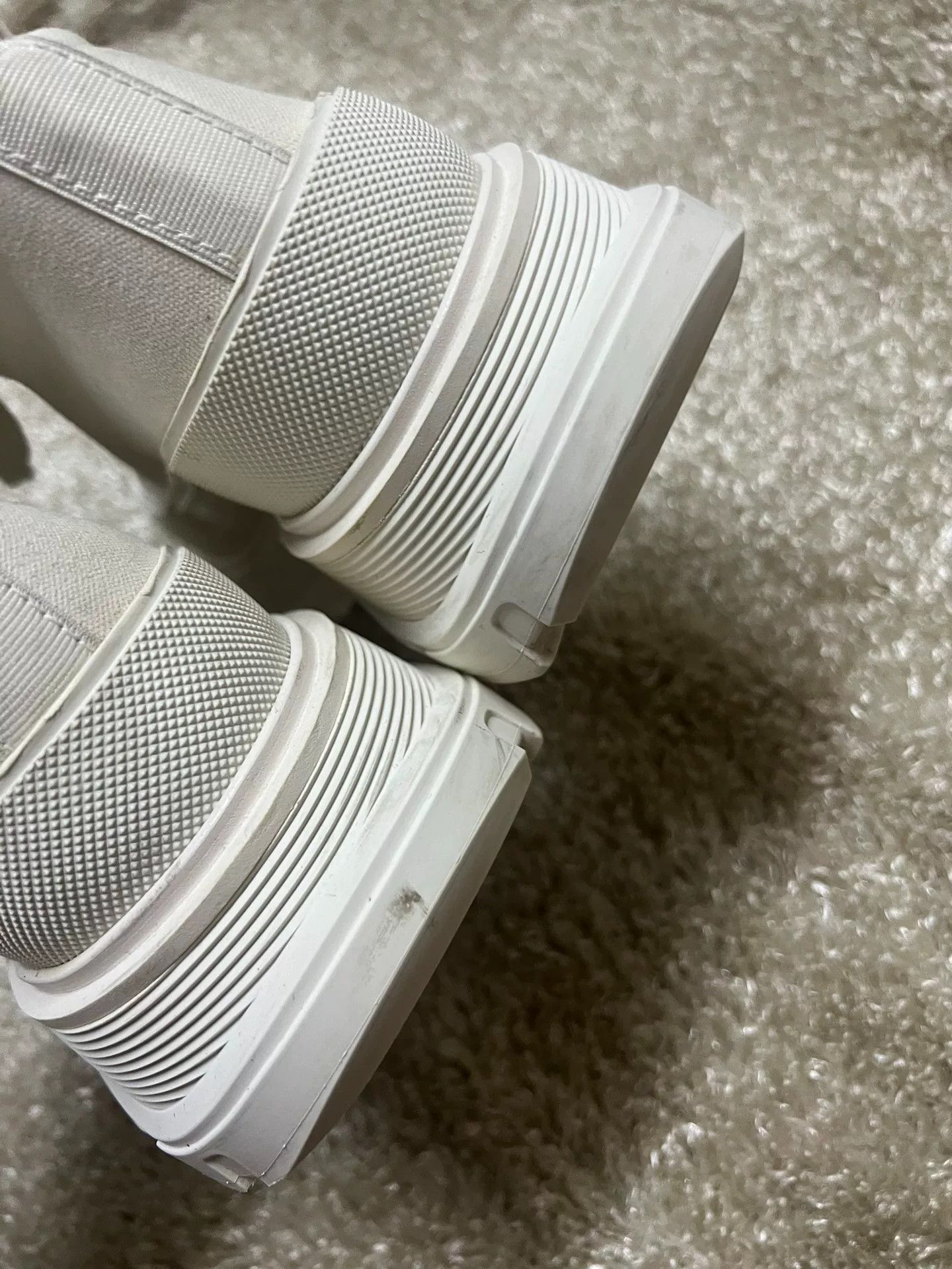 Alexander McQueen Alexander McQueen Men's White Dad Shoes Size US 6 / EU 39 - 4 Thumbnail