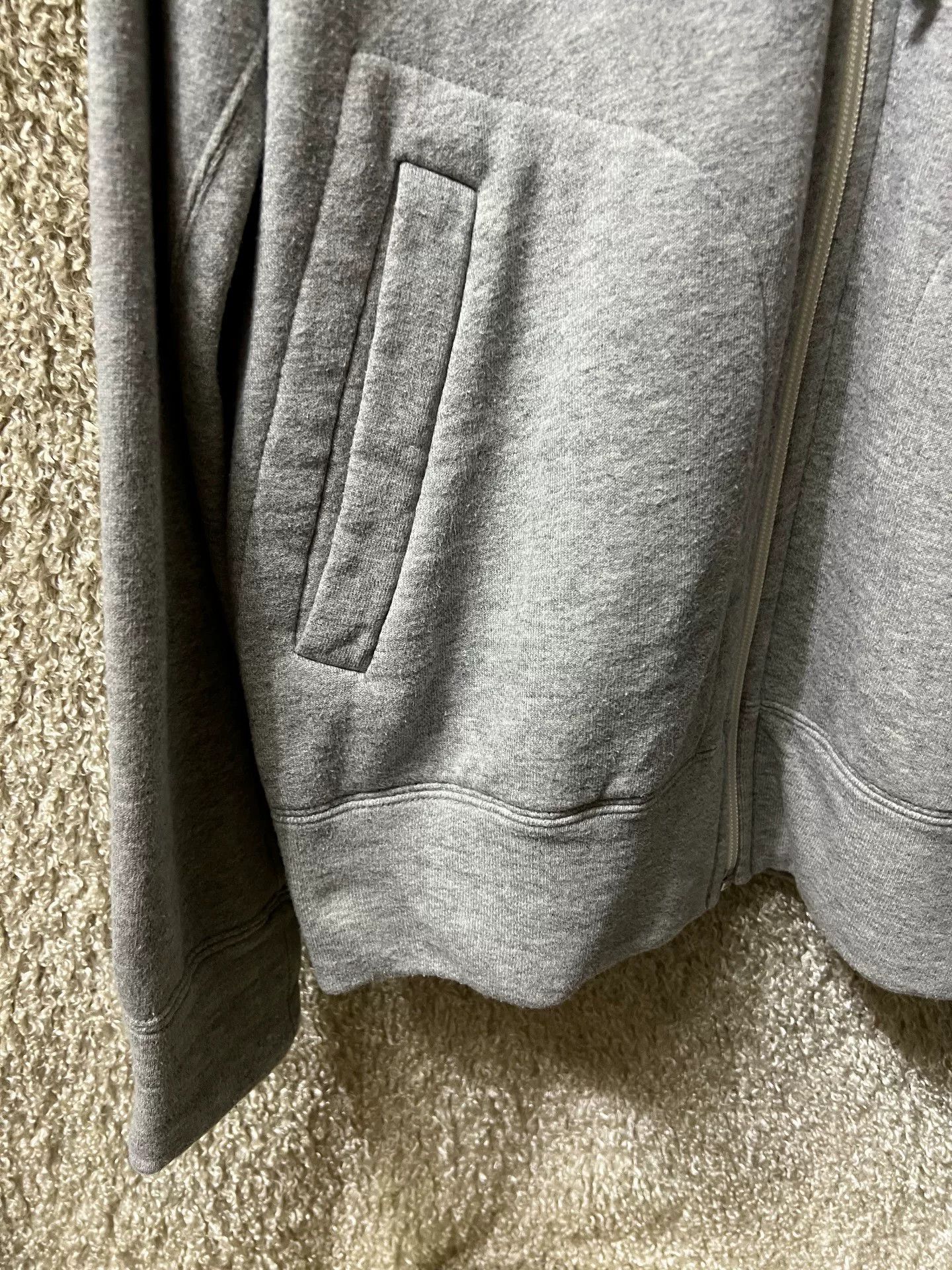 Comme des Garcons PLAY Comme des Garçons CDG Play Men's Hoodie Size US M / EU 48-50 / 2 - 3 Thumbnail