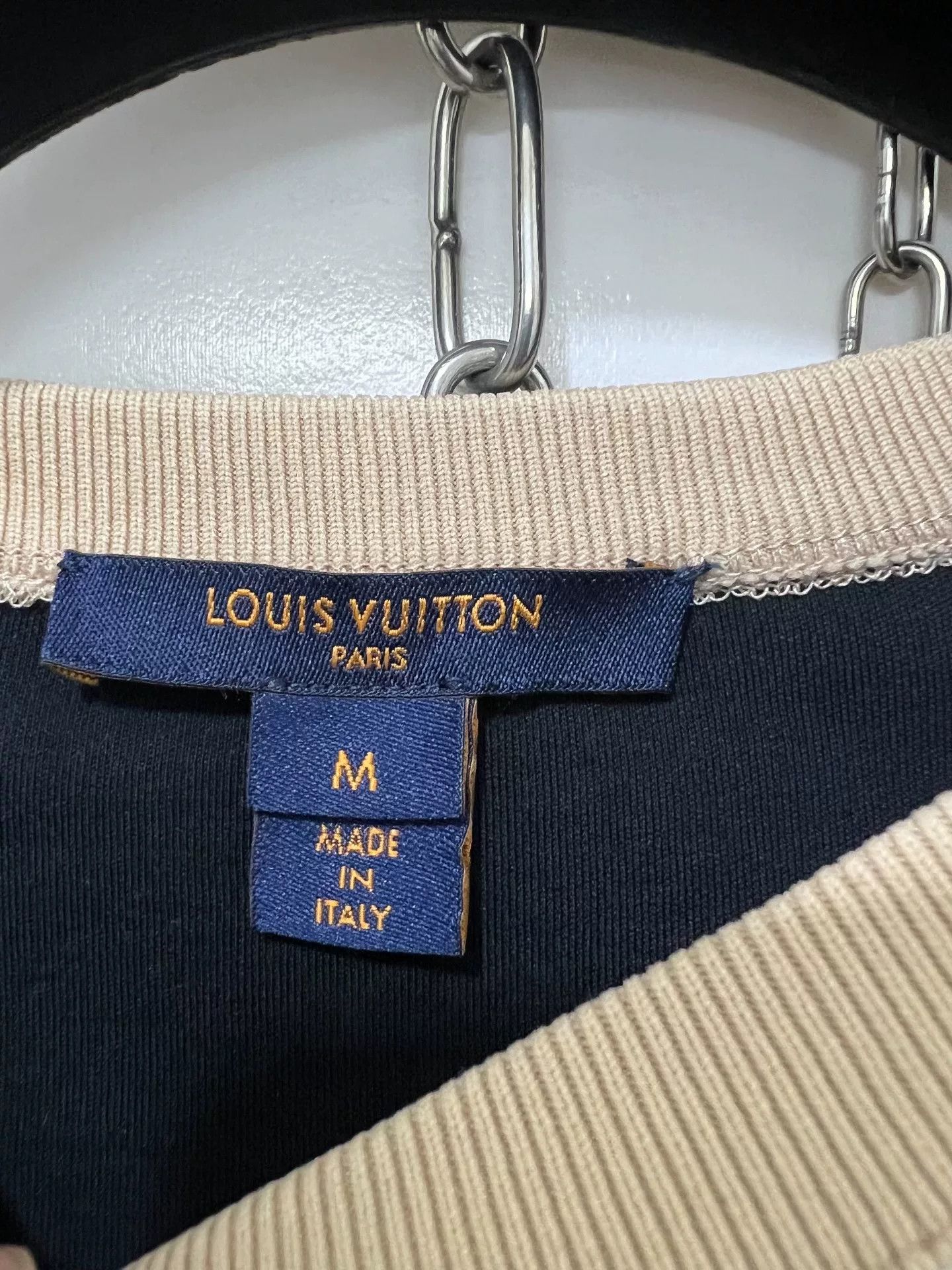 Louis Vuitton Louis Vuitton Men's Casual T-Shirt Size US M / EU 48-50 / 2 - 5 Thumbnail