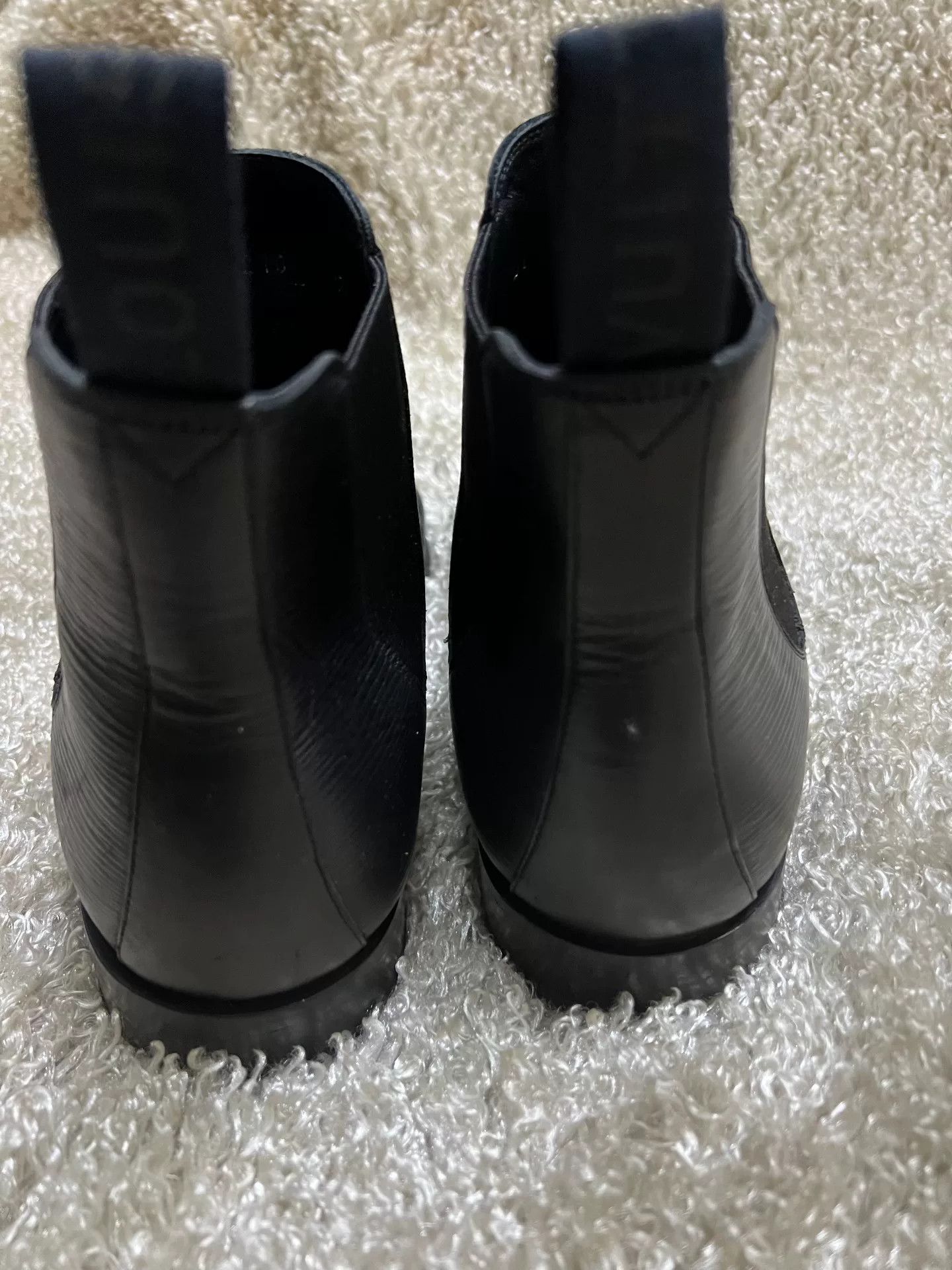 Louis Vuitton Louis Vuitton Men's Leather Chelsea Boots Size US 5 / EU 37 - 5 Thumbnail