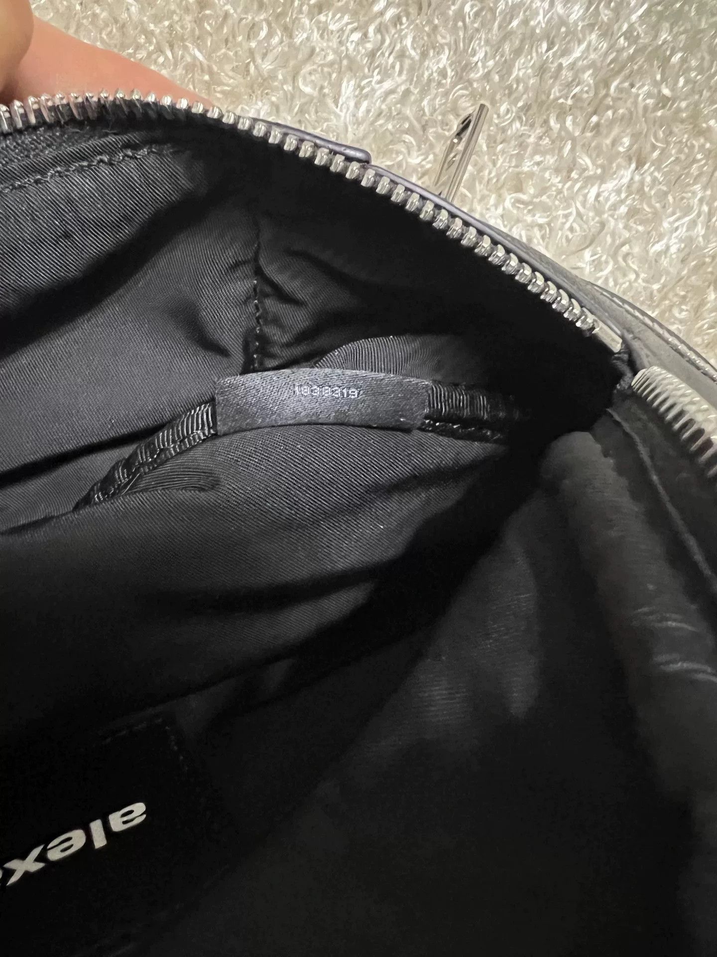 Alexander Wang Alexander Wang Black Leather Fanny Pack Size ONE SIZE - 9 Thumbnail
