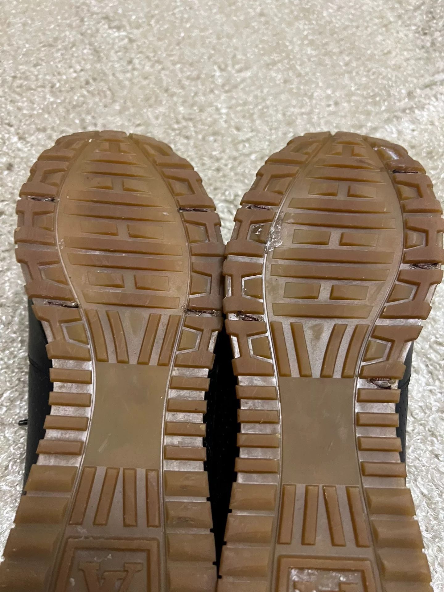 Louis Vuitton Louis Vuitton x Supreme Men's Casual Shoes Size US 8 / EU 41 - 8 Thumbnail