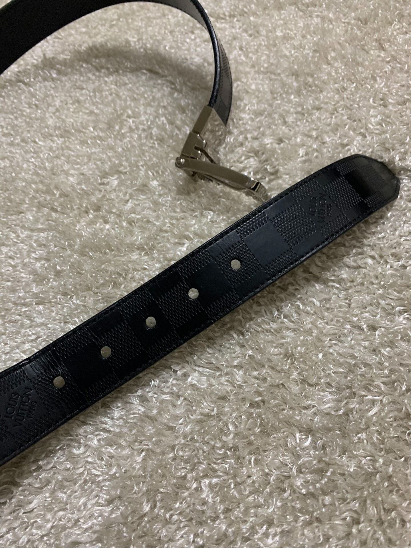 Louis Vuitton Louis Vuitton Men's Reversible Belt Size ONE SIZE - 6 Thumbnail