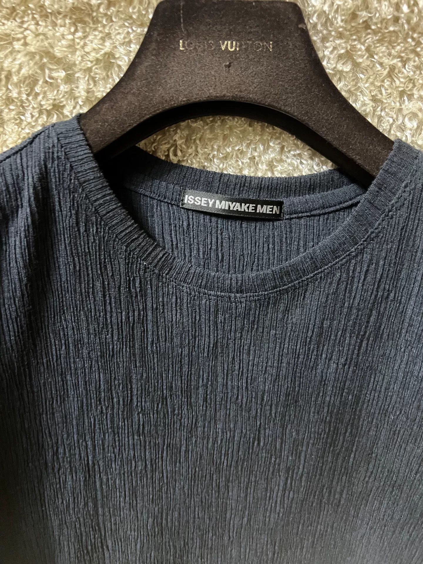 Issey Miyake Issey Miyake Men's Casual Short-Sleeve T-Shirt Size US S / EU 44-46 / 1 - 3 Thumbnail