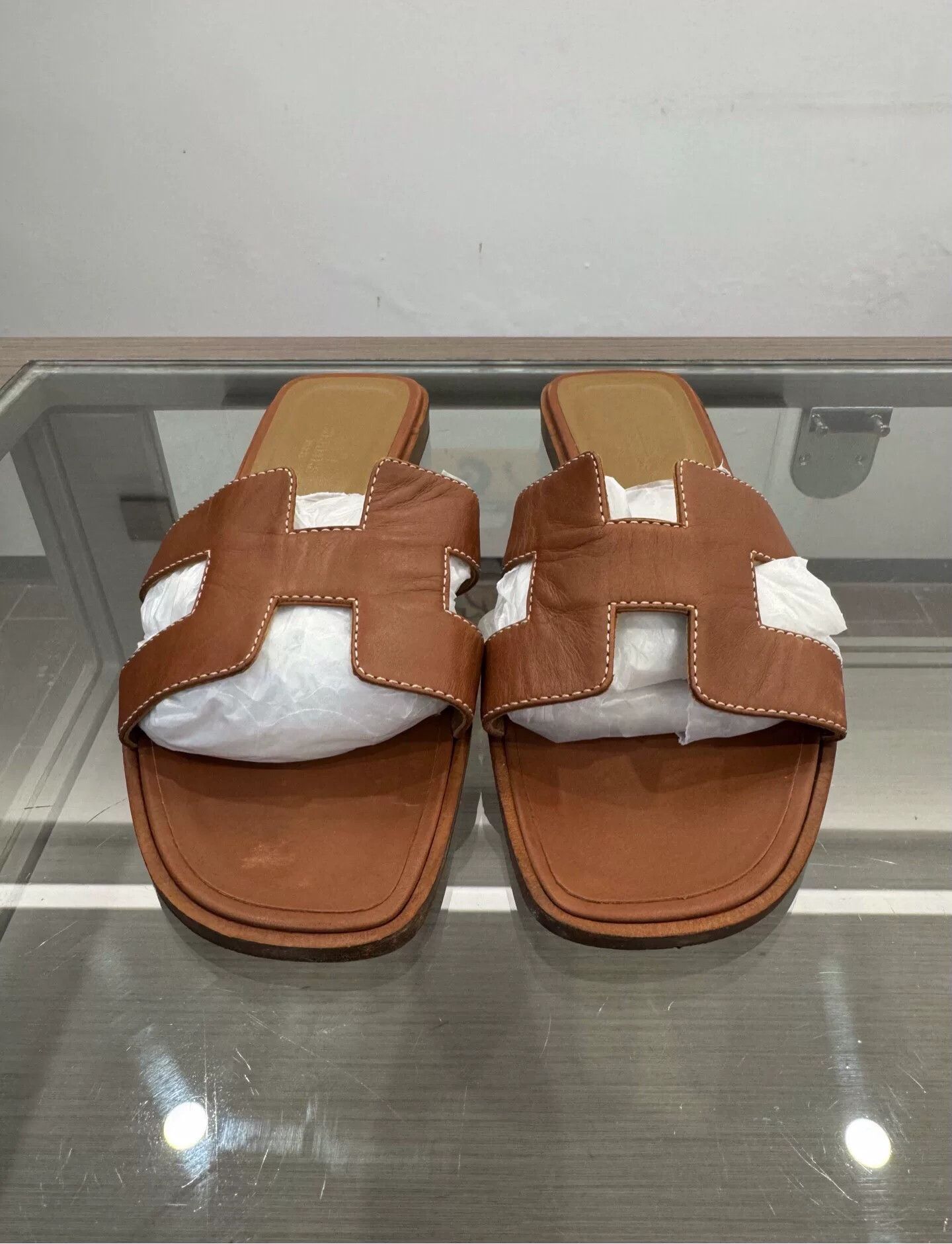 Hermes Hermes Oran H Logo Slide Sandals Size US 7 / IT 37 - 3 Thumbnail