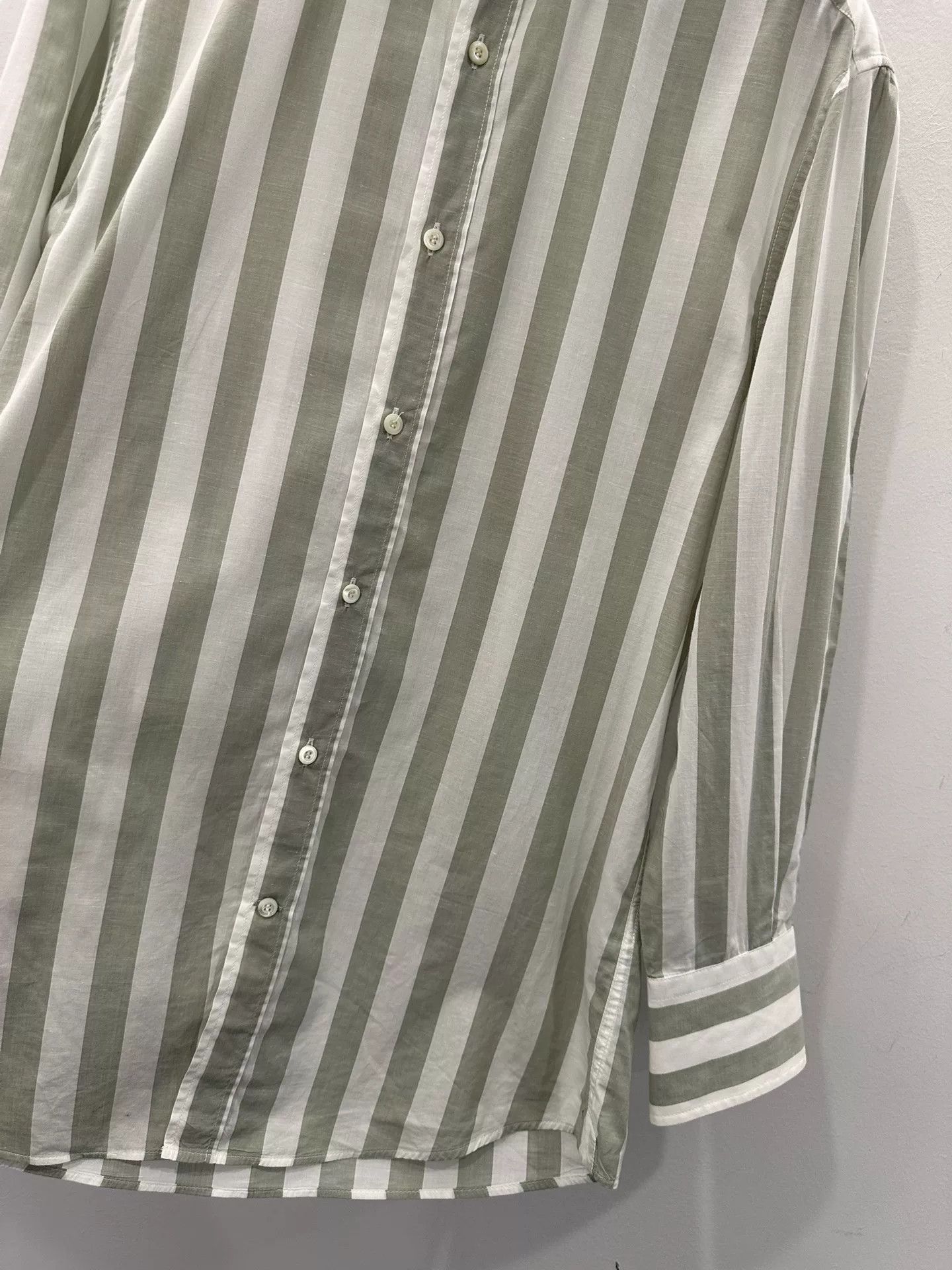 Brunello Cucinelli Brunello Cucinelli Gray White Stripe Shirt 44 Size US S / EU 44-46 / 1 - 3 Thumbnail