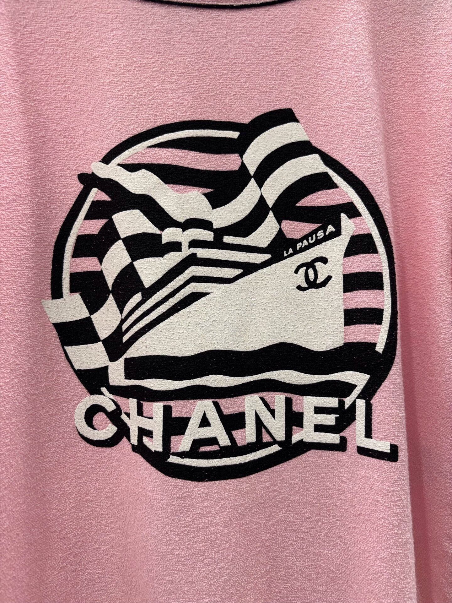 Chanel Chanel Cruise Collection Pink Short Sleeve Tee Size XS / US 0-2 / IT 36-38 - 4 Thumbnail
