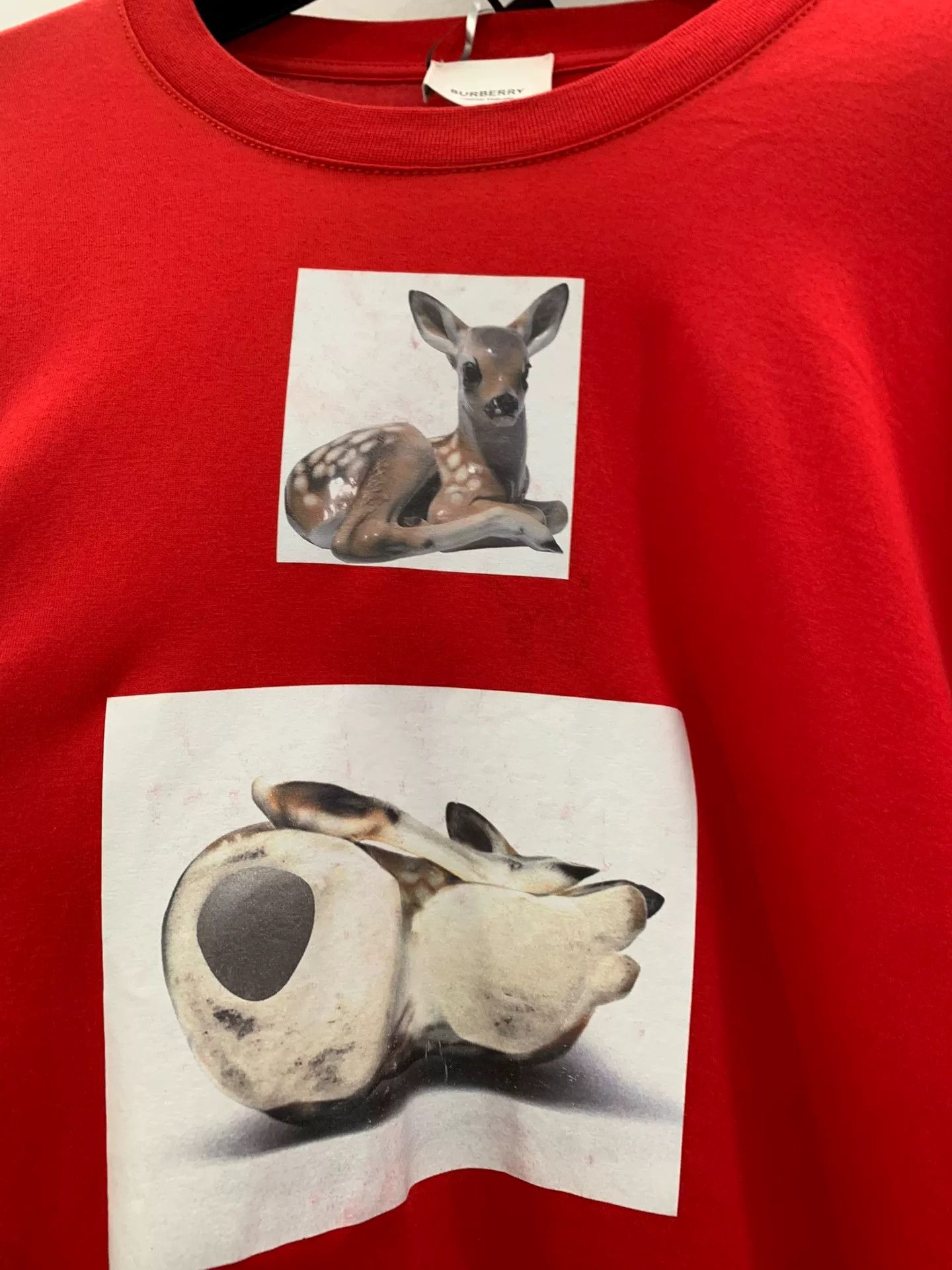 Burberry Burberry Red Deer Print Round Neck Tee Size US M / EU 48-50 / 2 - 4 Thumbnail