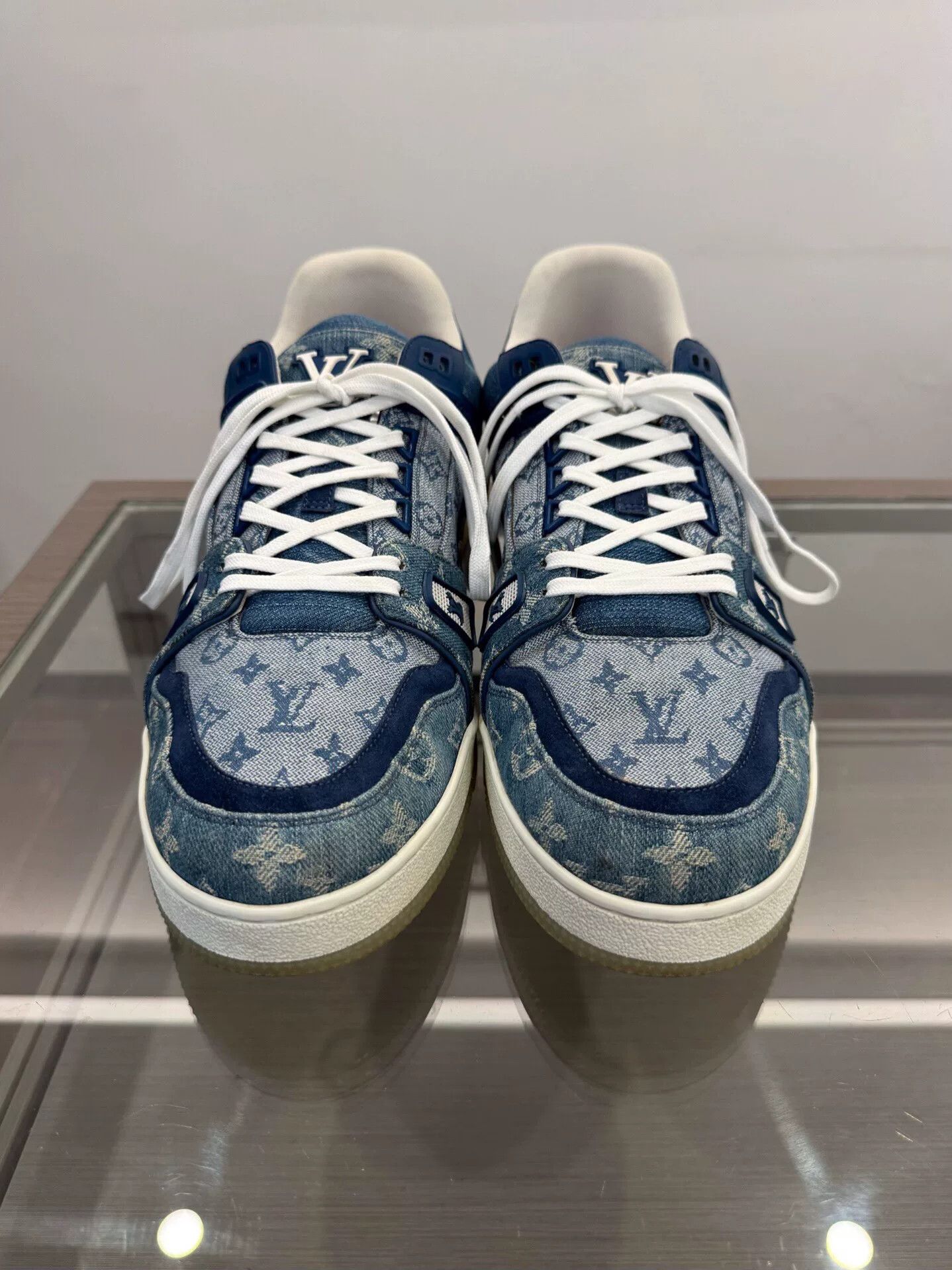 Louis Vuitton Louis Vuitton Blue Denim Monogram Trainer Sneakers Size US 12 / EU 45 - 3 Thumbnail