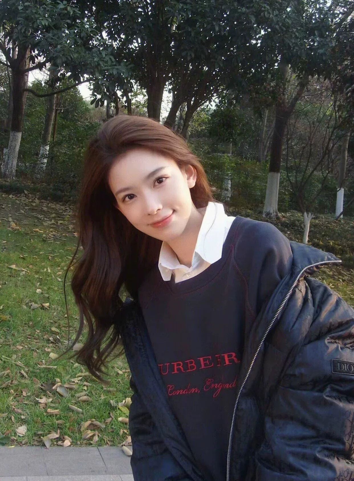 Burberry Burberry Women's Letter Embroidery Logo Sweatshirt Size S / US 4 / IT 40 - 2 Thumbnail
