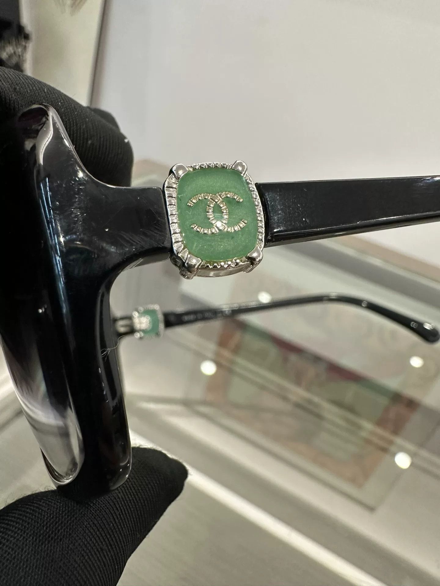 Chanel Chanel Side Double C Green Sunglasses Size ONE SIZE - 6 Thumbnail
