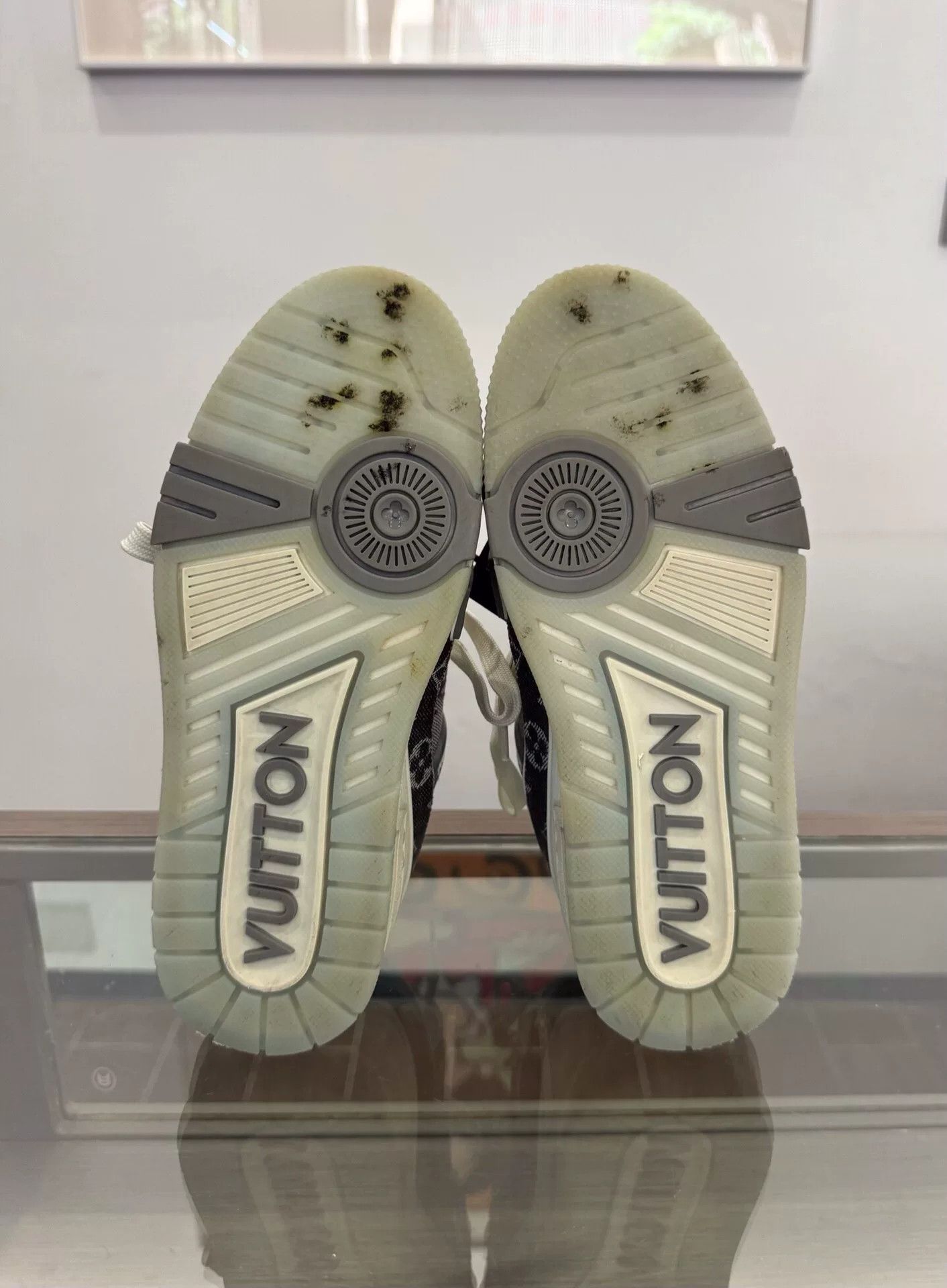 Louis Vuitton Louis Vuitton Trainer Women's Sneakers Size US 6.5 / IT 36.5 - 6 Thumbnail