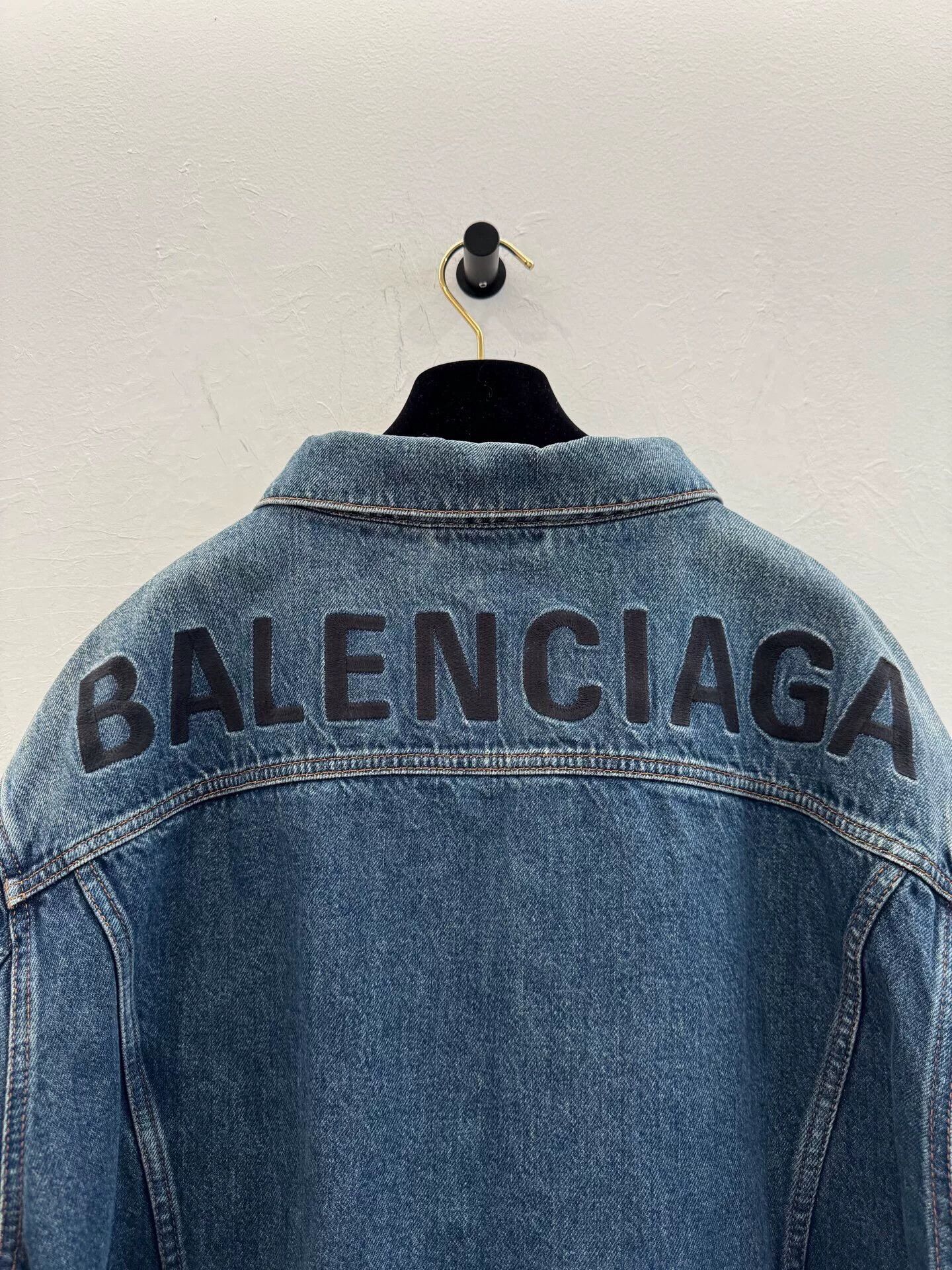 Balenciaga Balenciaga Logo Print Single-Breasted Denim Jacket Size US S / EU 44-46 / 1 - 4 Thumbnail