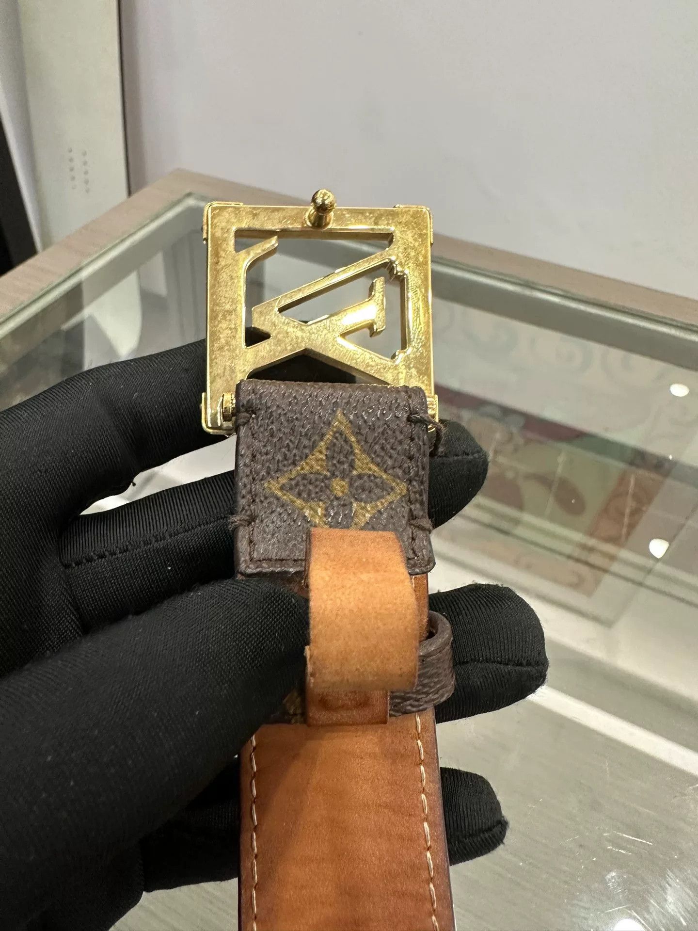 Louis Vuitton LV Classic Brown Monogram 3cm Gold Buckle Belt Size ONE SIZE - 4 Thumbnail