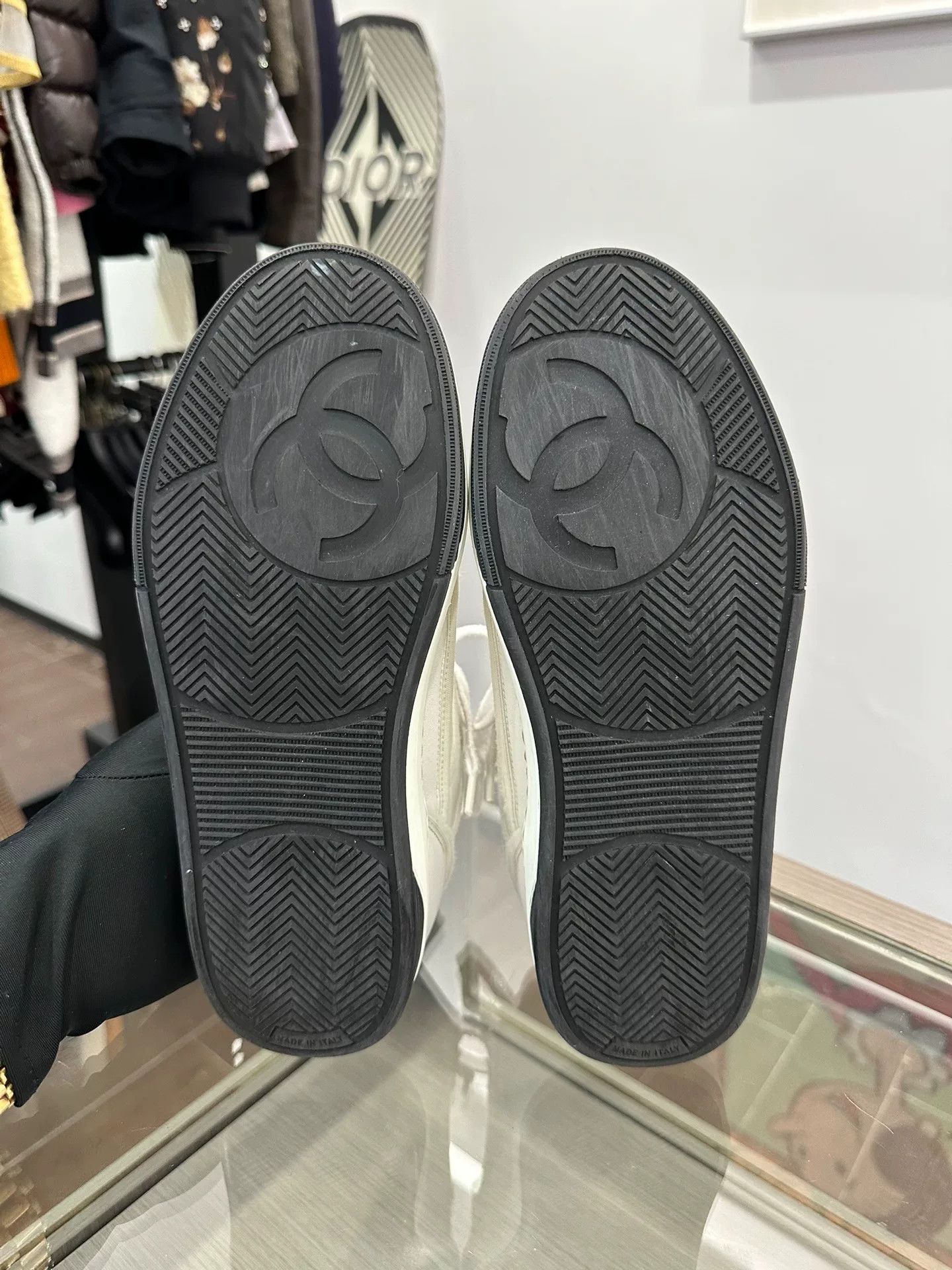 Chanel Chanel White Double C Logo Sneakers Size US 6 / IT 36 - 6 Thumbnail
