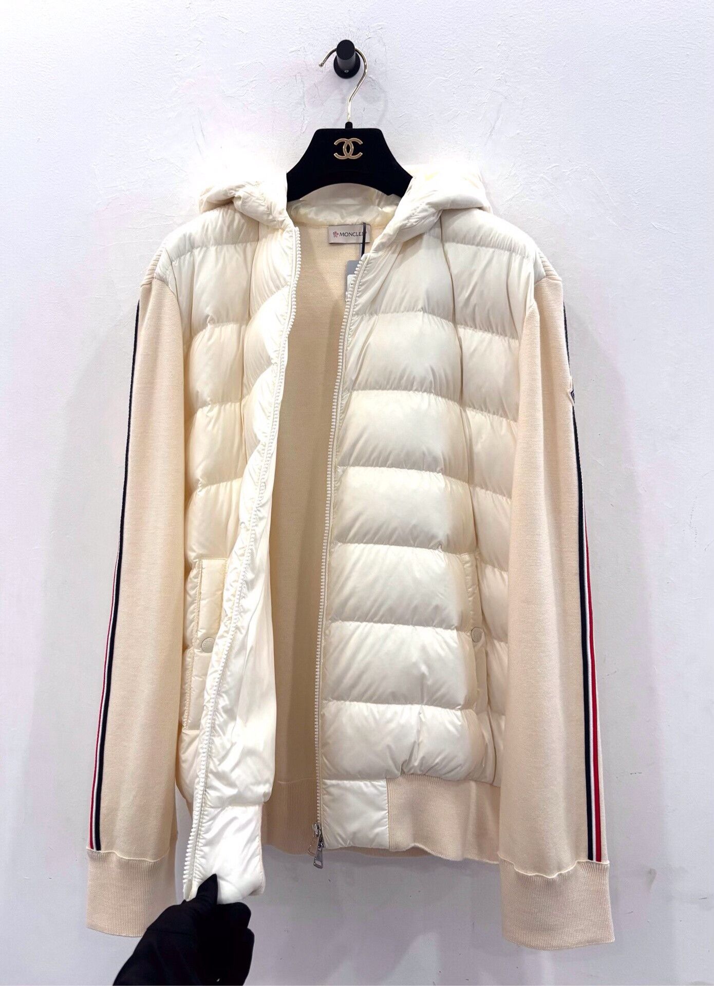 Moncler Moncler Men's White Knit Padded Jacket Size US XL / EU 56 / 4 - 4 Thumbnail