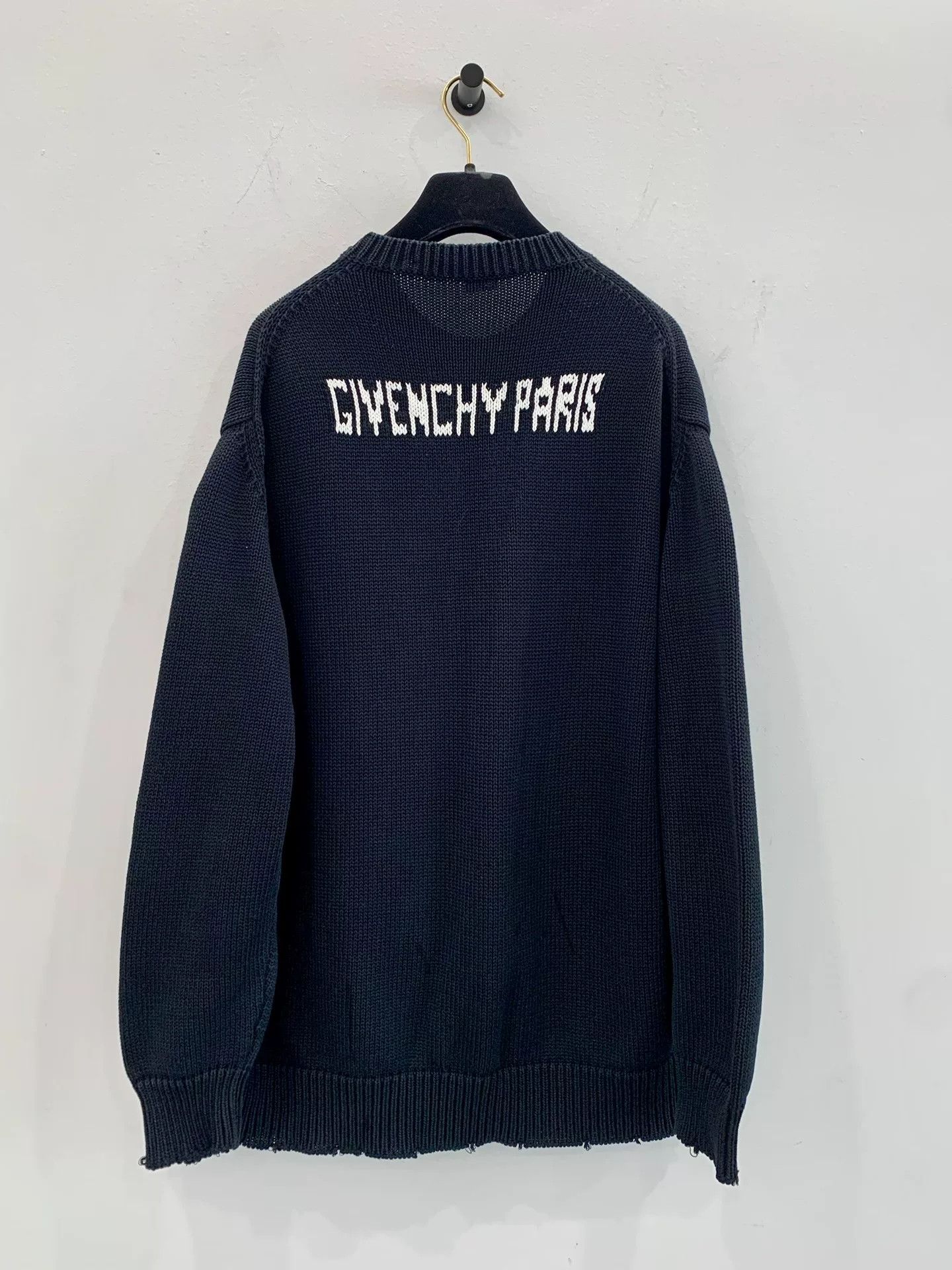 Givenchy Givenchy Black Distressed Logo Knit Sweater Size US M / EU 48-50 / 2 - 3 Thumbnail