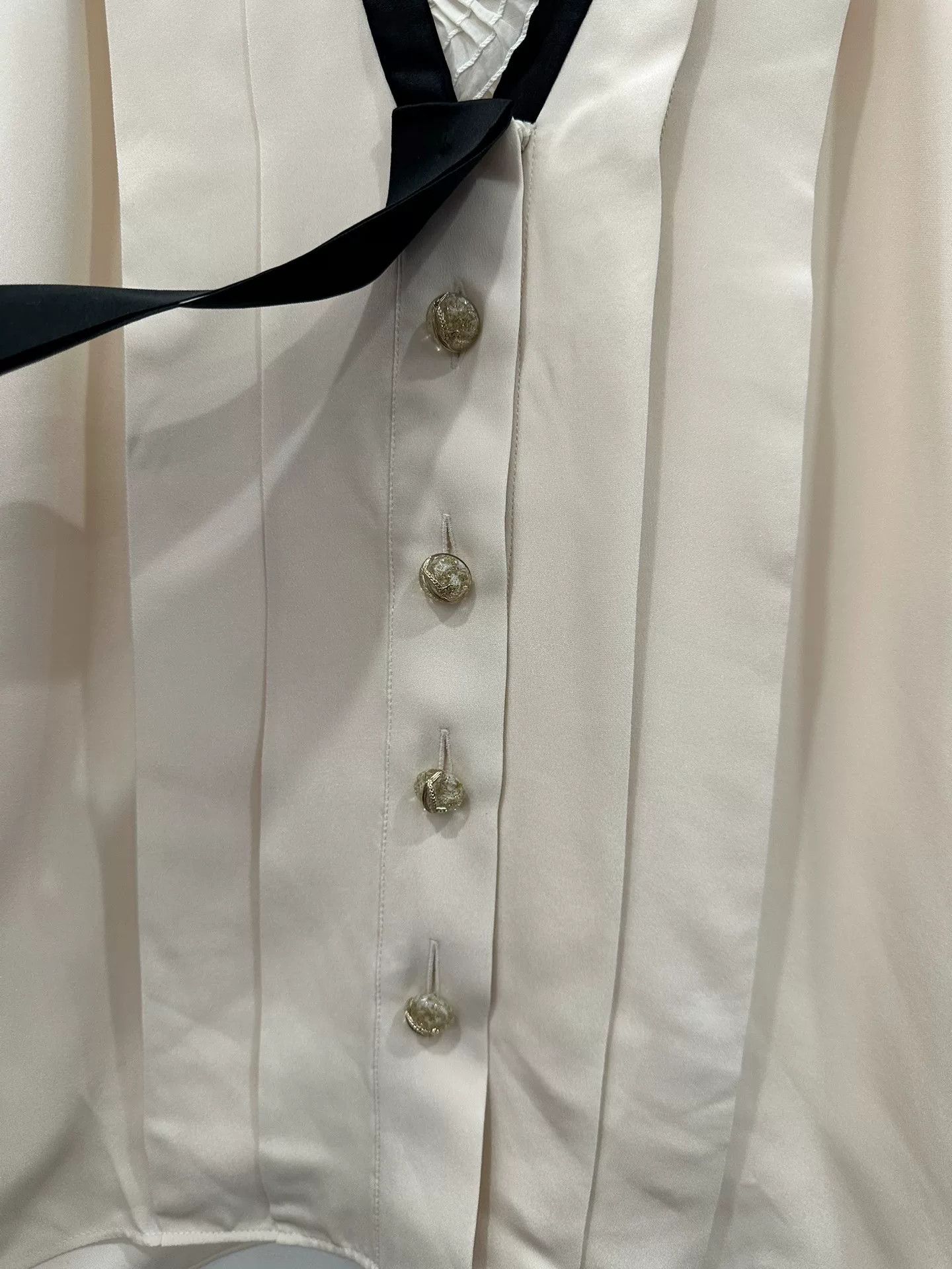 Chanel Chanel Vintage Sleeveless Blouse Size S / US 4 / IT 40 - 4 Thumbnail