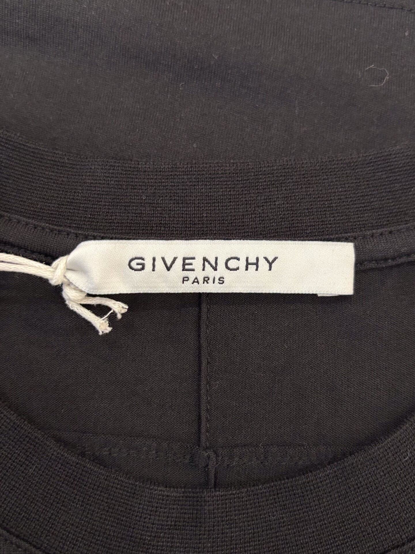 Givenchy Givenchy Logo Men's Black Short-Sleeve Tee Size US S / EU 44-46 / 1 - 4 Thumbnail